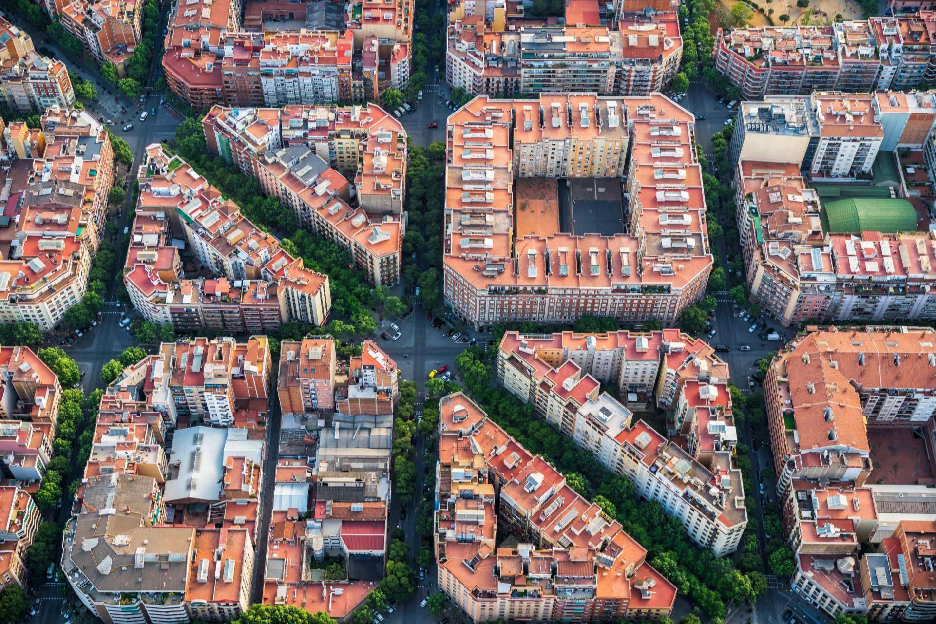 Placas solares para vecinos, el futuro del autoconsumo, según Soof