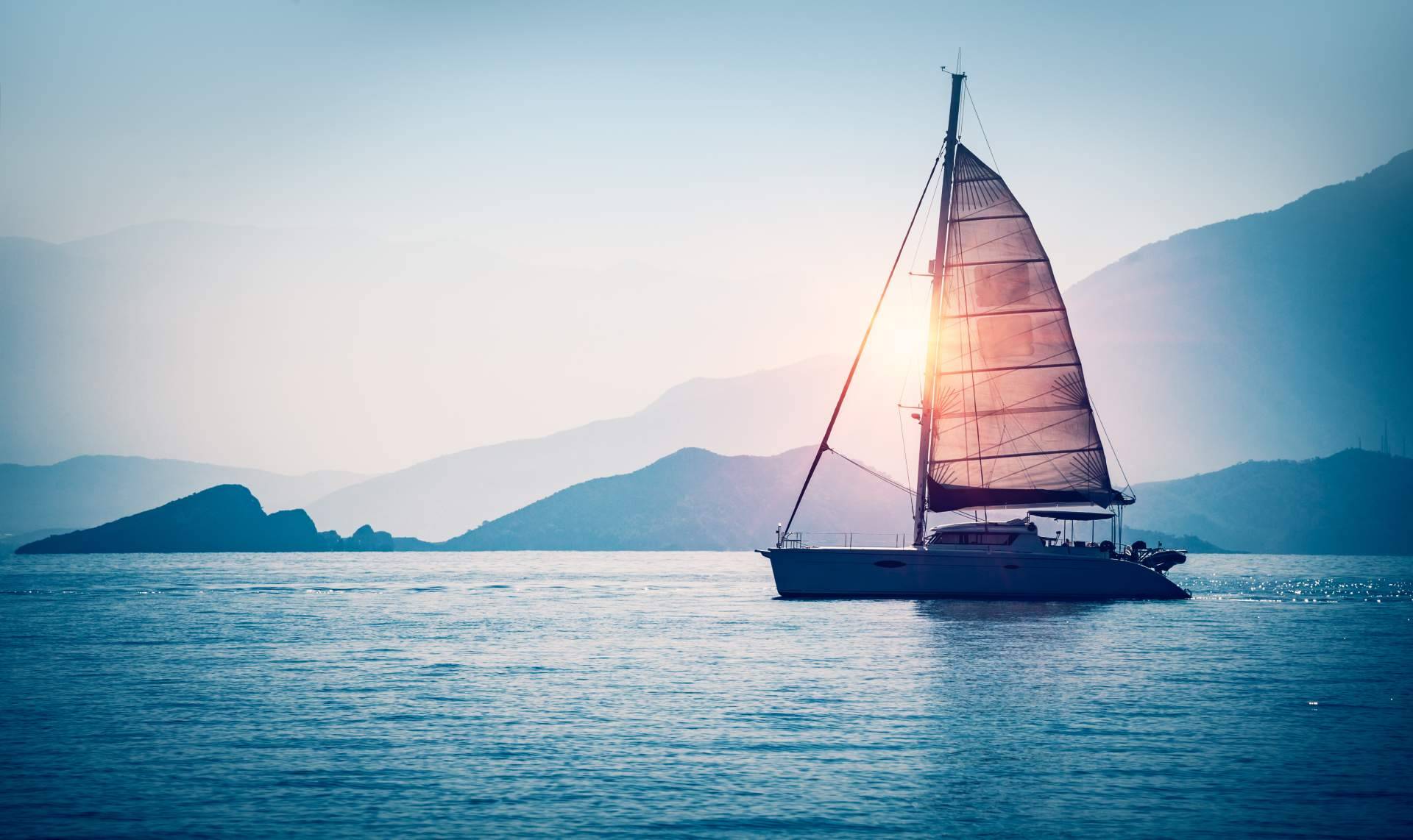 Las diferentes opciones de salidas en velero de Navega y Comparte