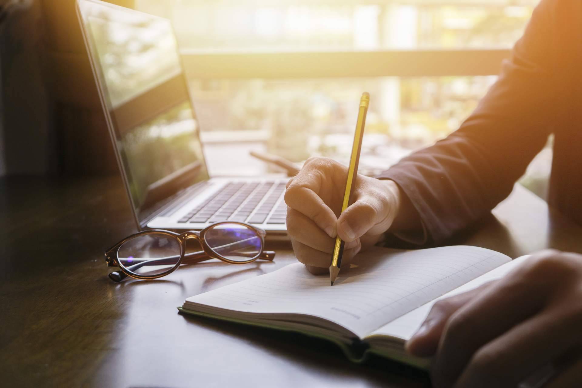 Cómo escribir un libro para principiantes, con Nico Quindt