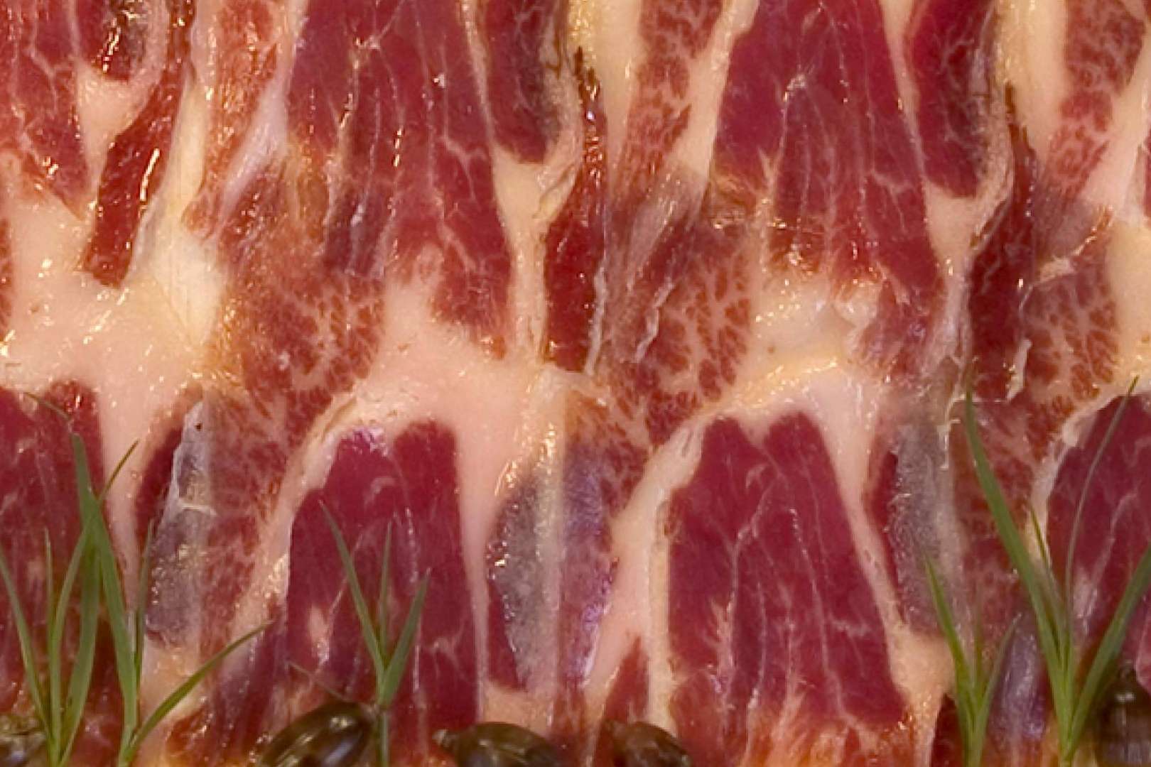 Jamón y embutidos de cerdo ibérico de bellota para cestas de Navidad