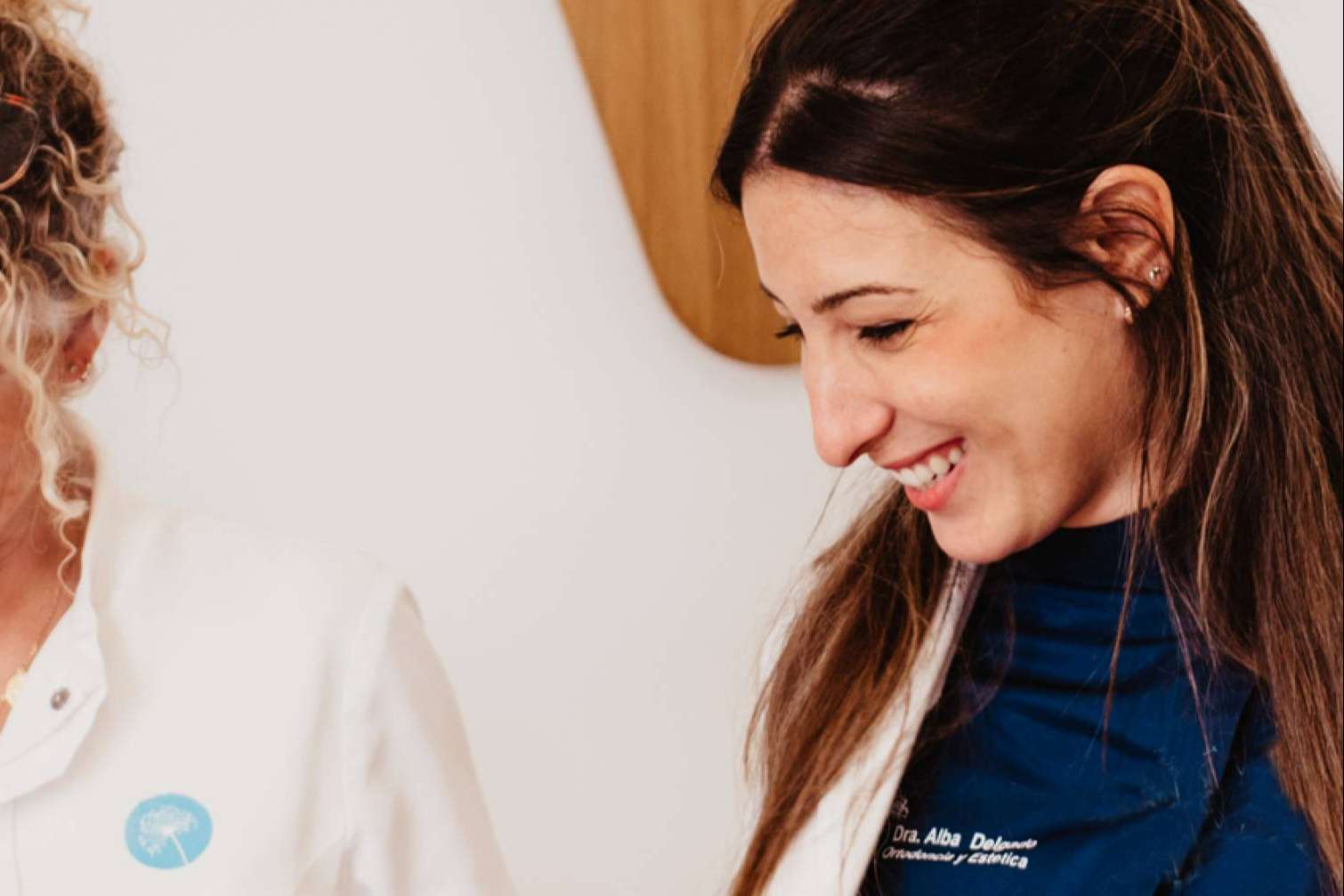¿Cómo se lleva a cabo un blanqueamiento dental?, por Clínica Dental Delgado