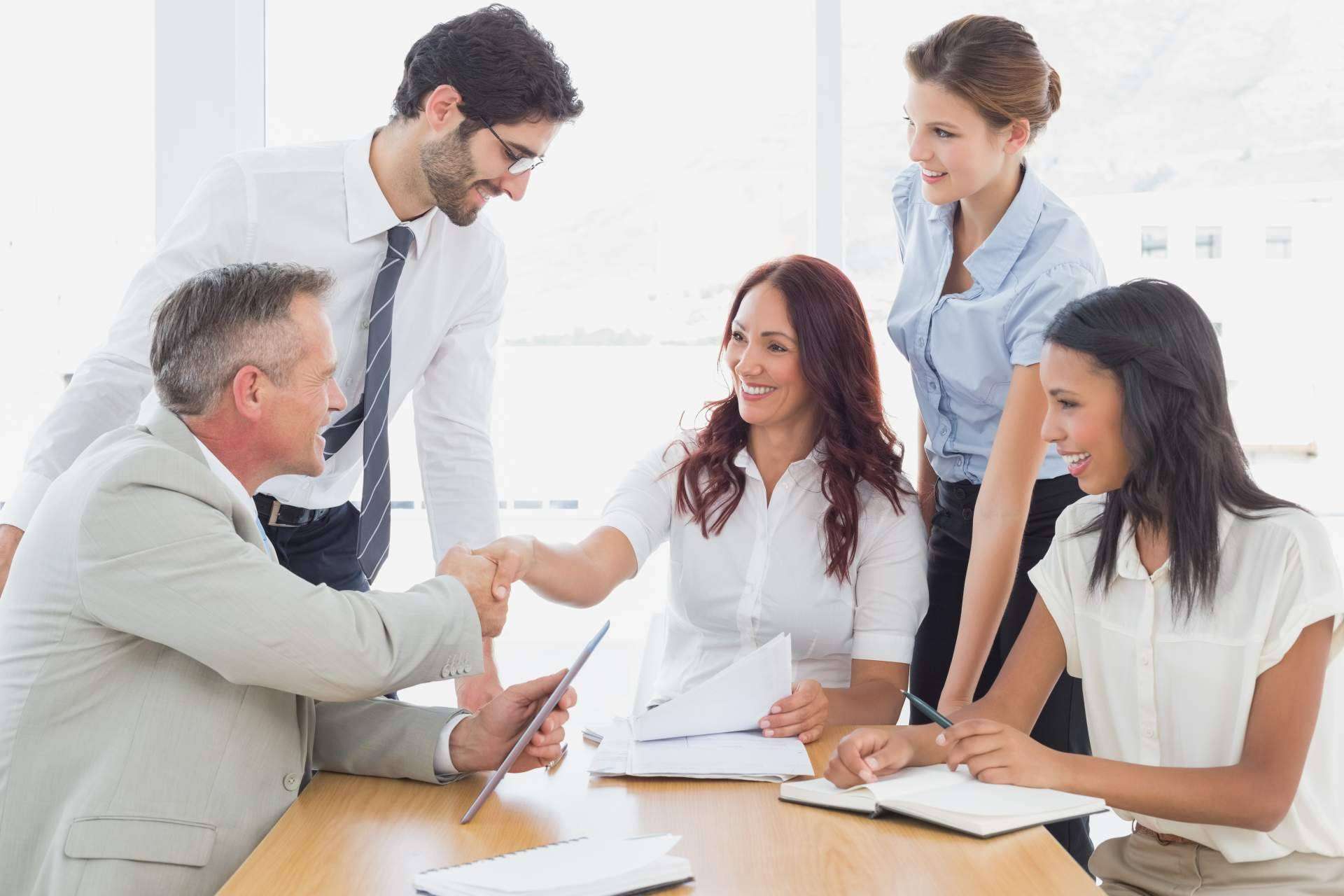 QMT implementa estrategias para crear una cultura empresarial que permita organizaciones escalables y rentables