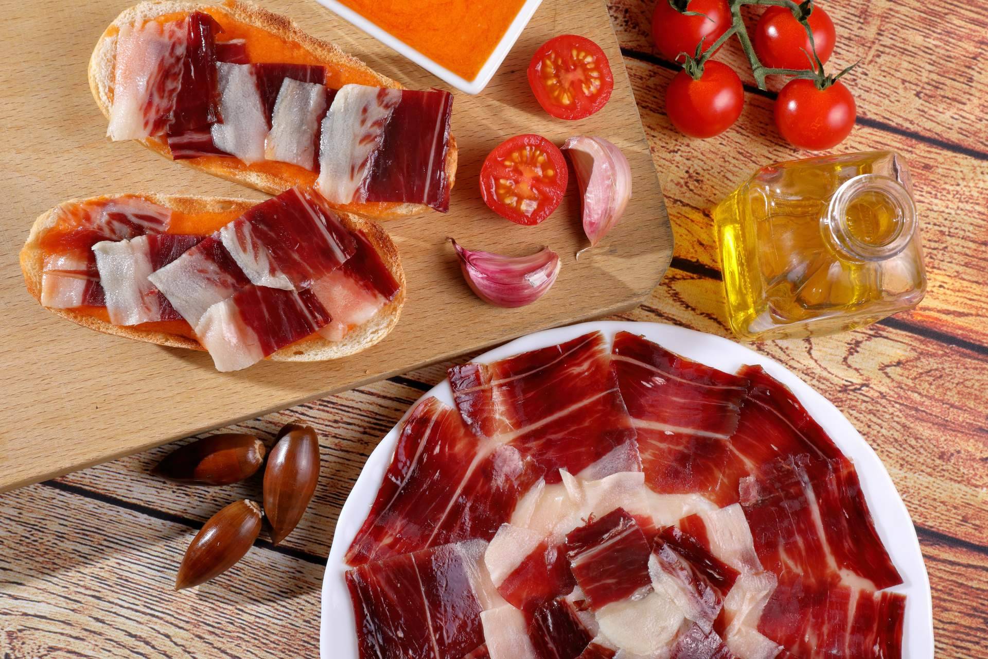 Jamón y Pico explica la diferencia entre un jamón y una paleta