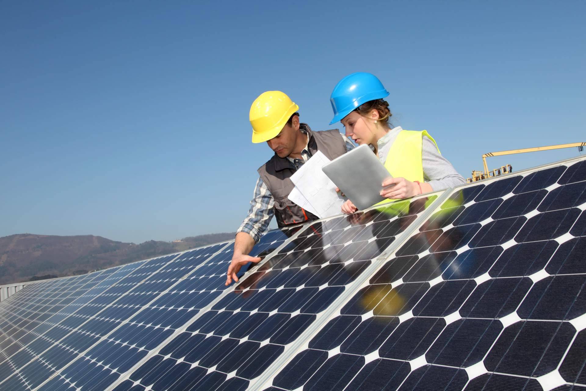 Soof, profesionales en instalación de placas solares