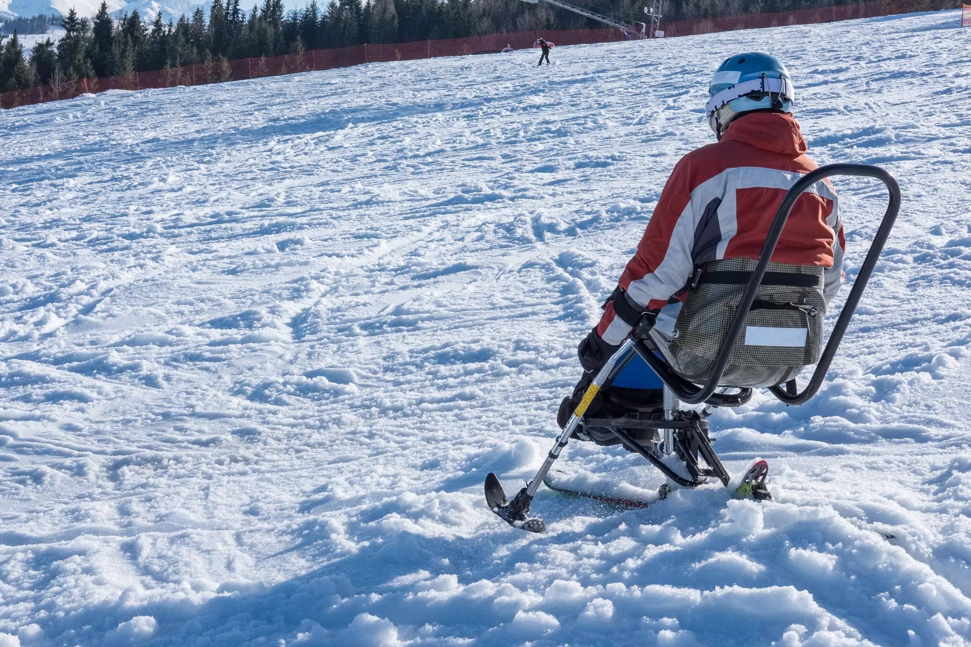 Travegali.com pone a disposición el deporte adaptado, las pistas de esquí adaptadas