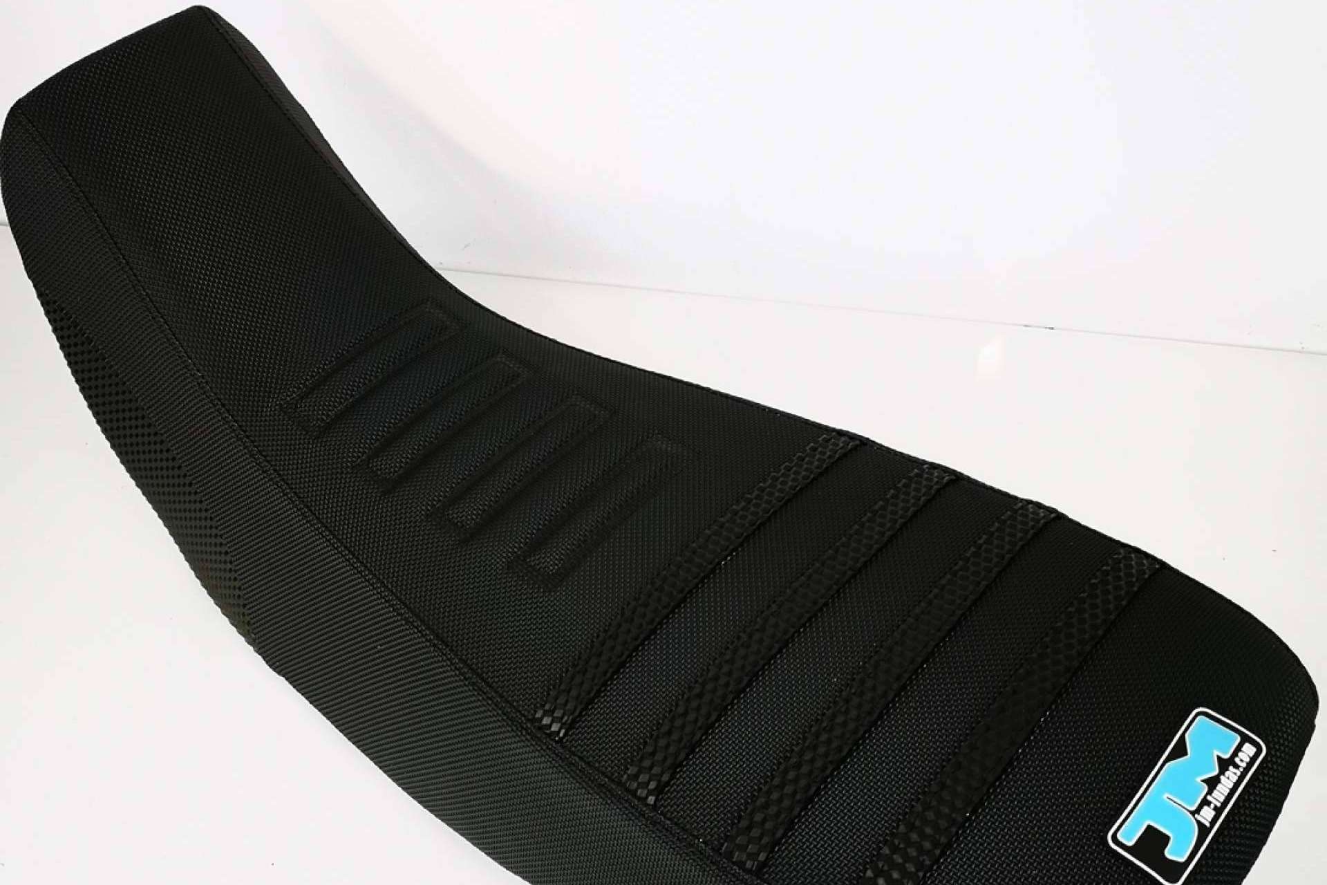 JM-FUNDAS y su modelo de funda de moto negra