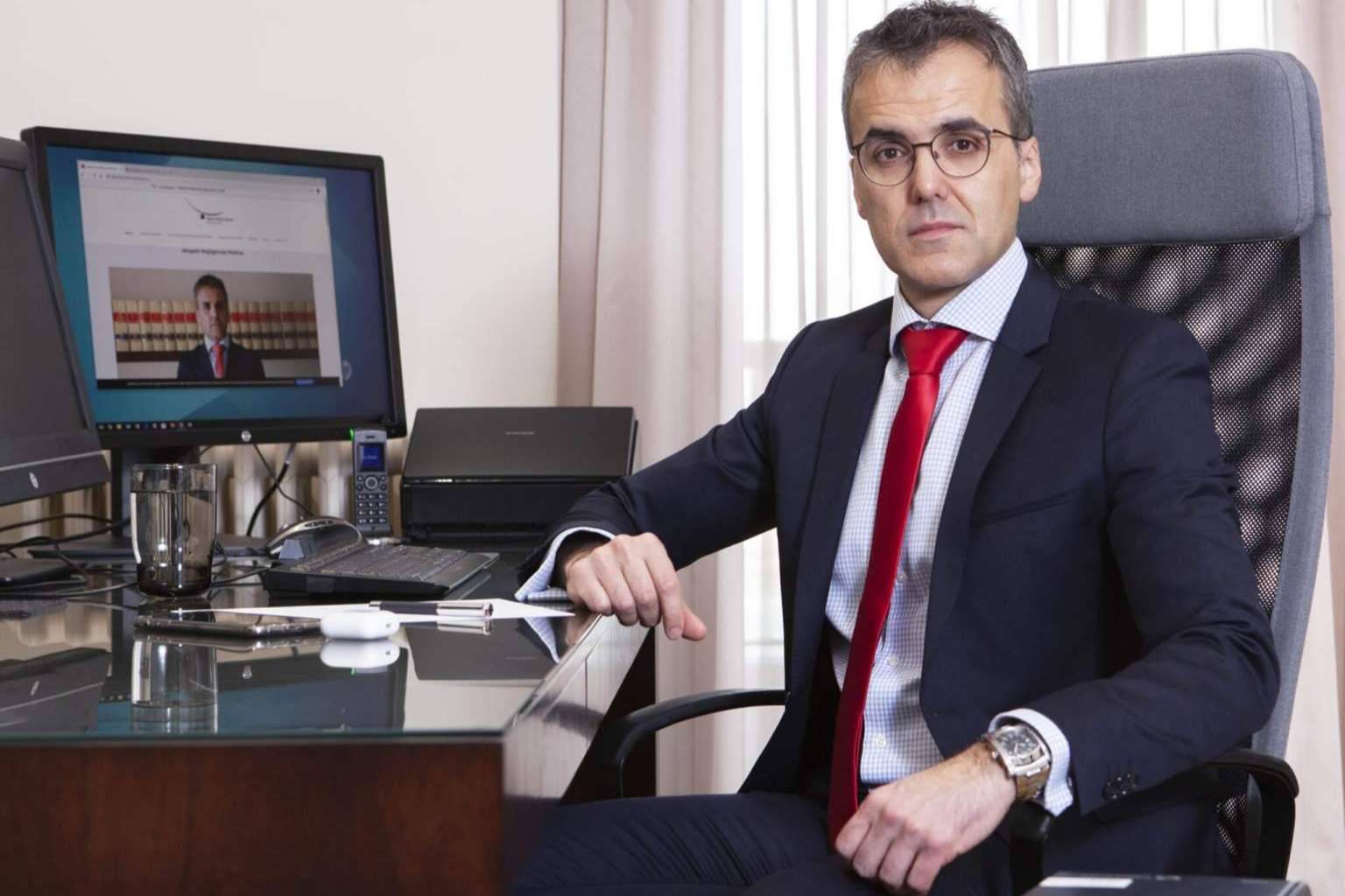 La importancia de contar con un abogado especialista en negligencias médicas, por el abogado Rafael Martín Bueno