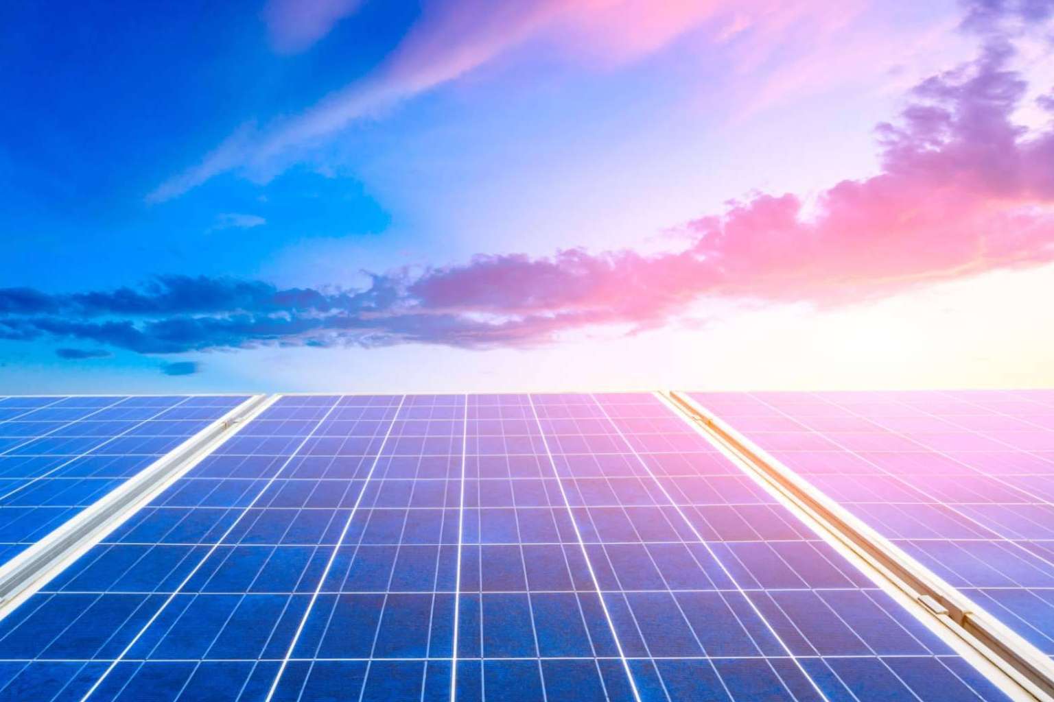 ¿Qué ahorro supone la instalación de placas solares en Málaga?, por la empresa Energías Lumilec