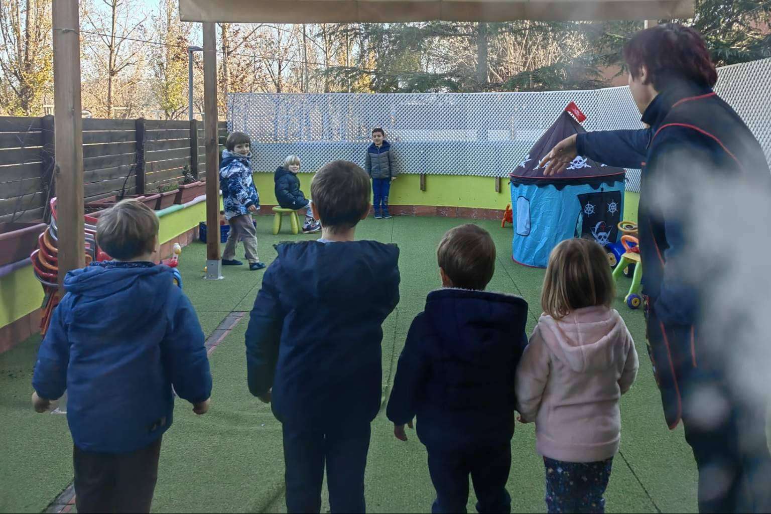 Los programas de enseñanza de idiomas para niños, jóvenes y adultos de AFIND