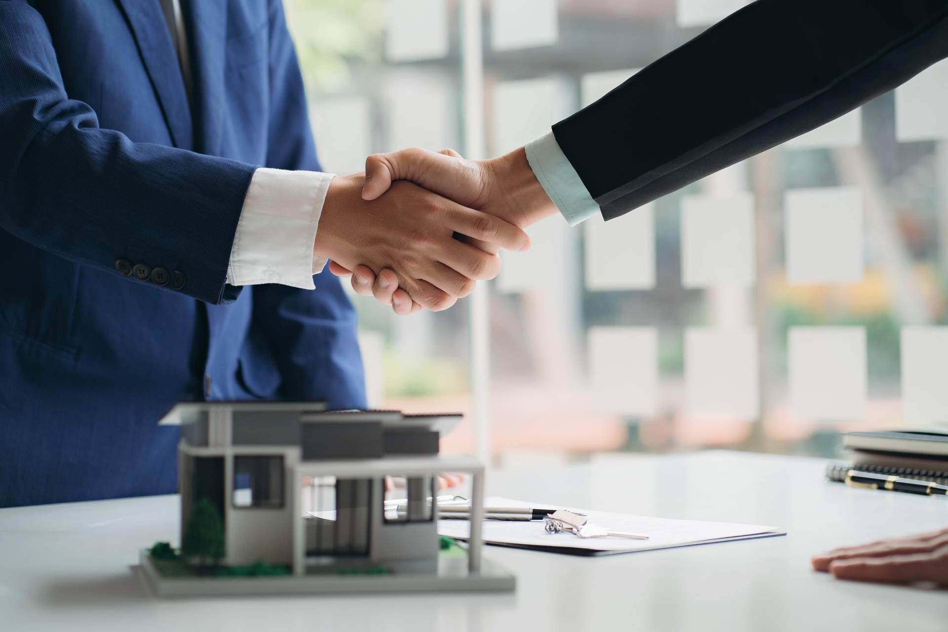 La agencia inmobiliaria situada en el Clot, Barcelona, La Casa Agency