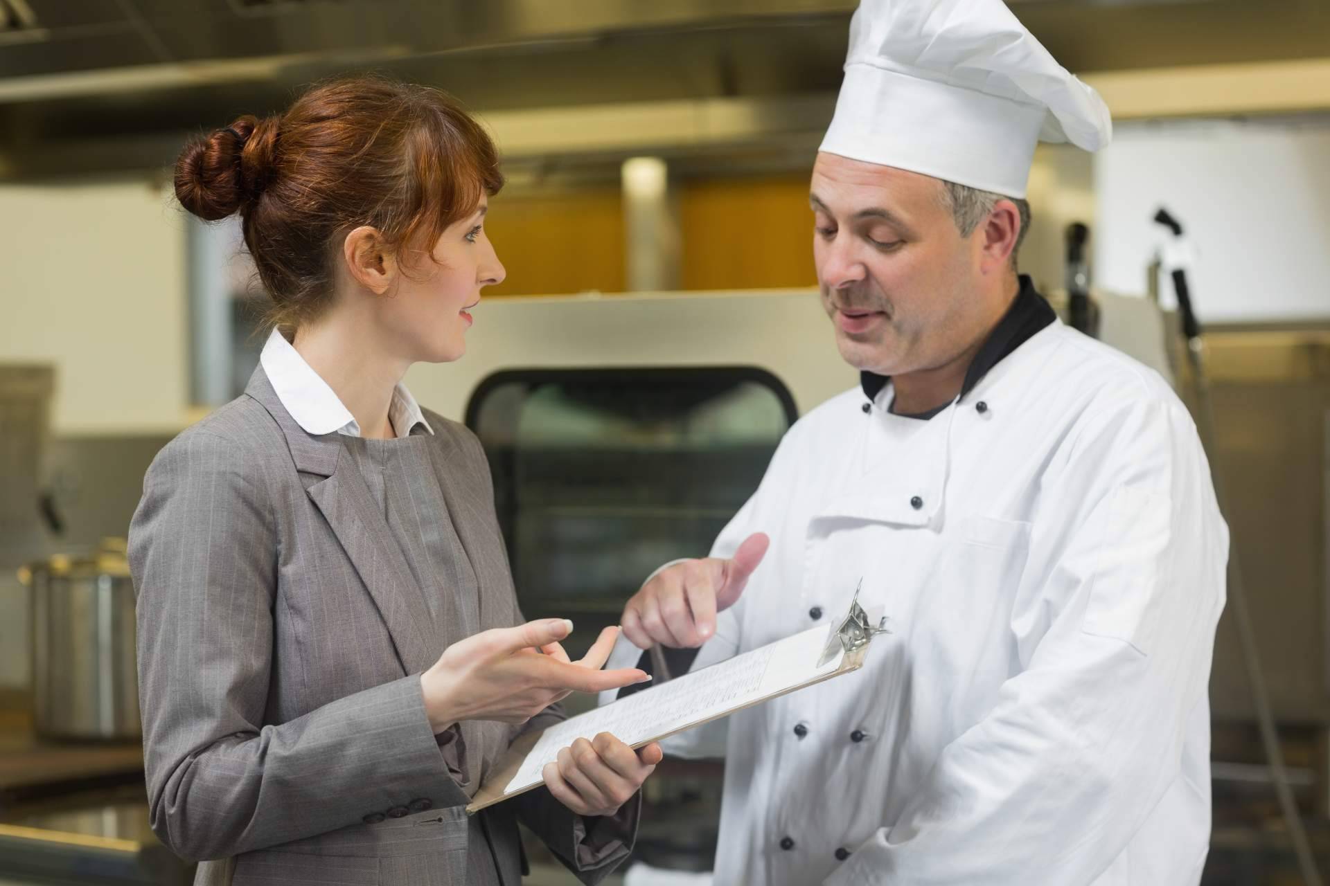 Piola App, la plataforma para restaurantes que permite organizar toda la información