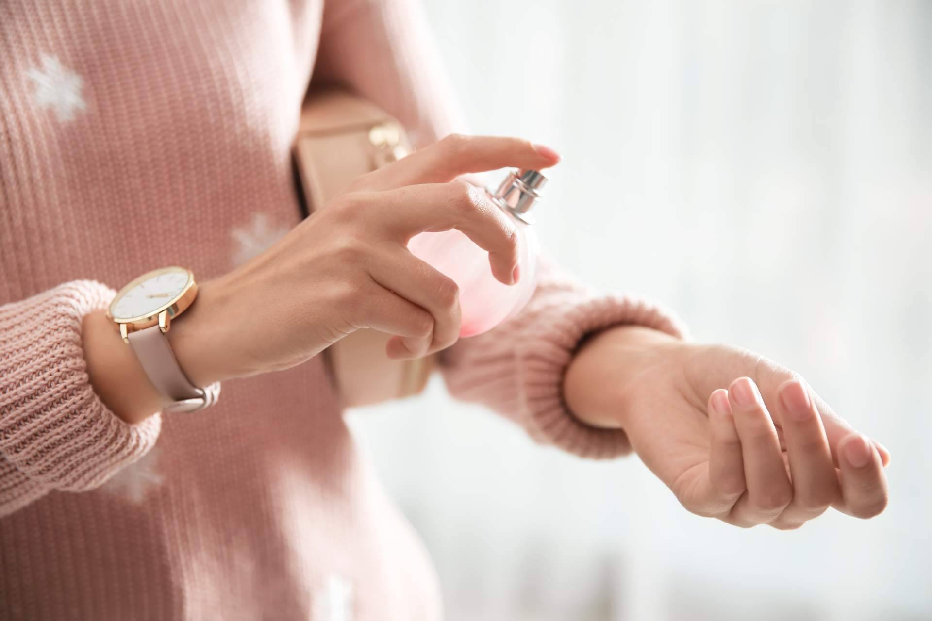 Aromas de lujo en perfumes para mujer económicos, de la mano de Divainparfums
