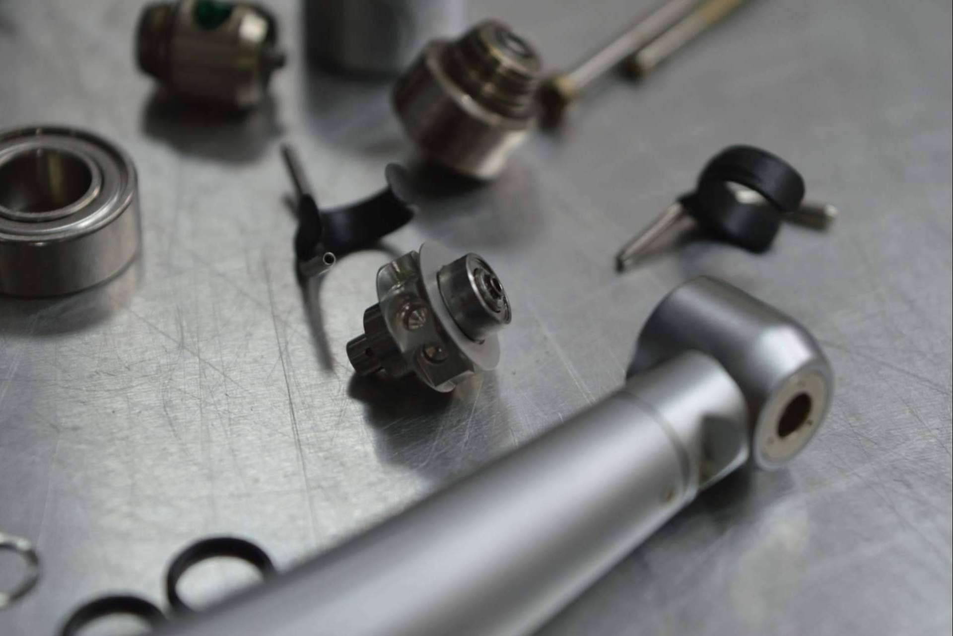 RD Express, un servicio técnico dental rápido y de calidad para la reparación de instrumental