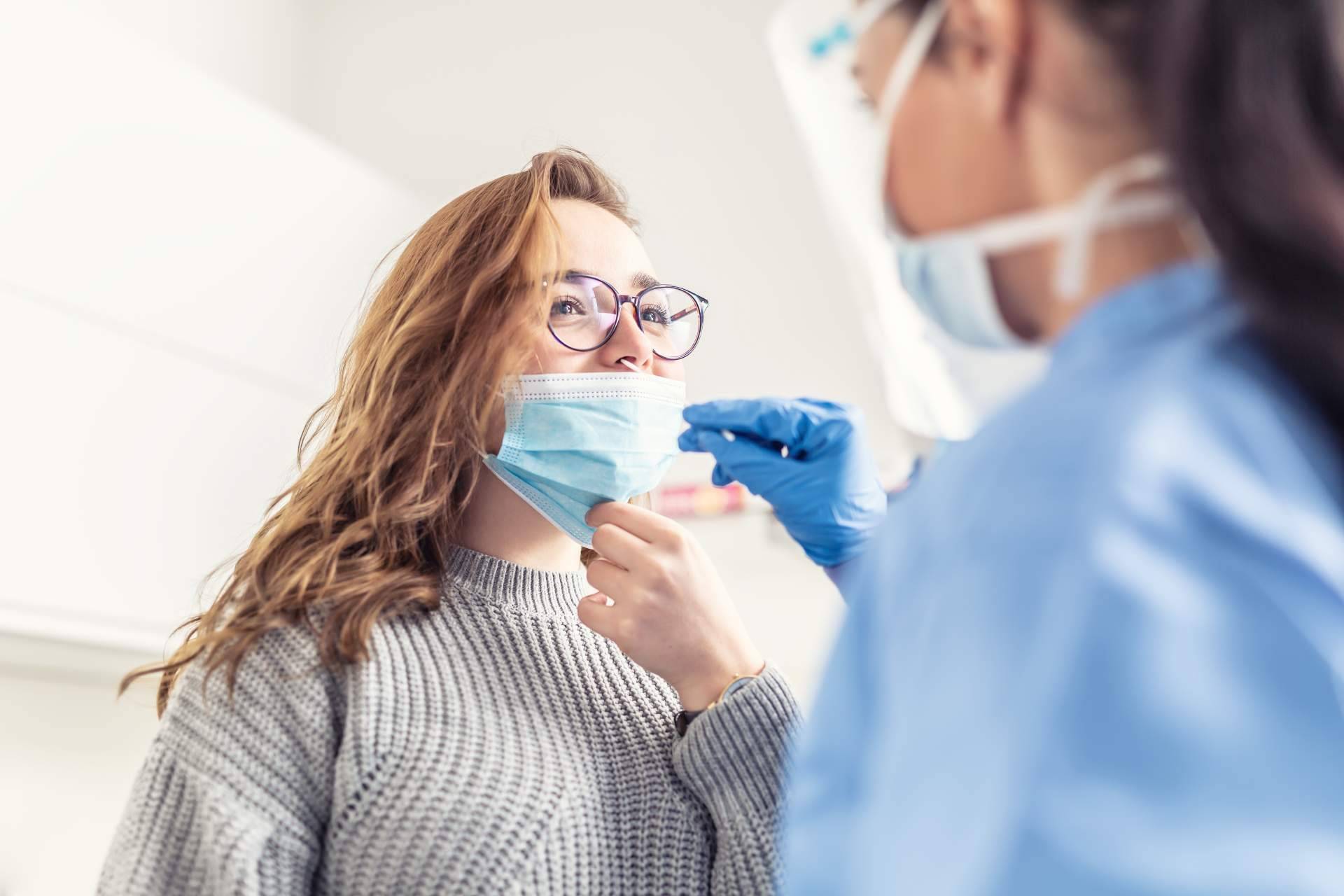 Diferentes test de covid que se pueden realizar, de la mano de Centro Médico Bravo