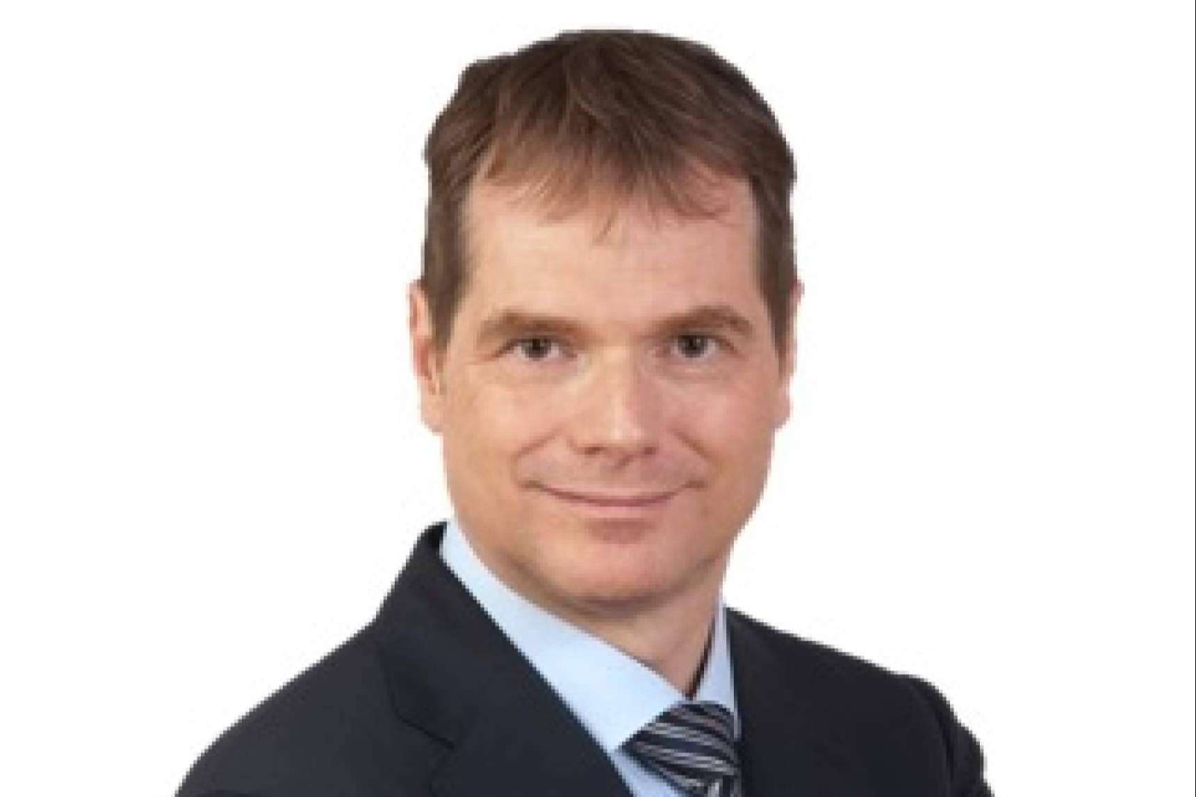 Gestionar los fondos entorno a la plataforma Axion, por Value Creation - Alternative