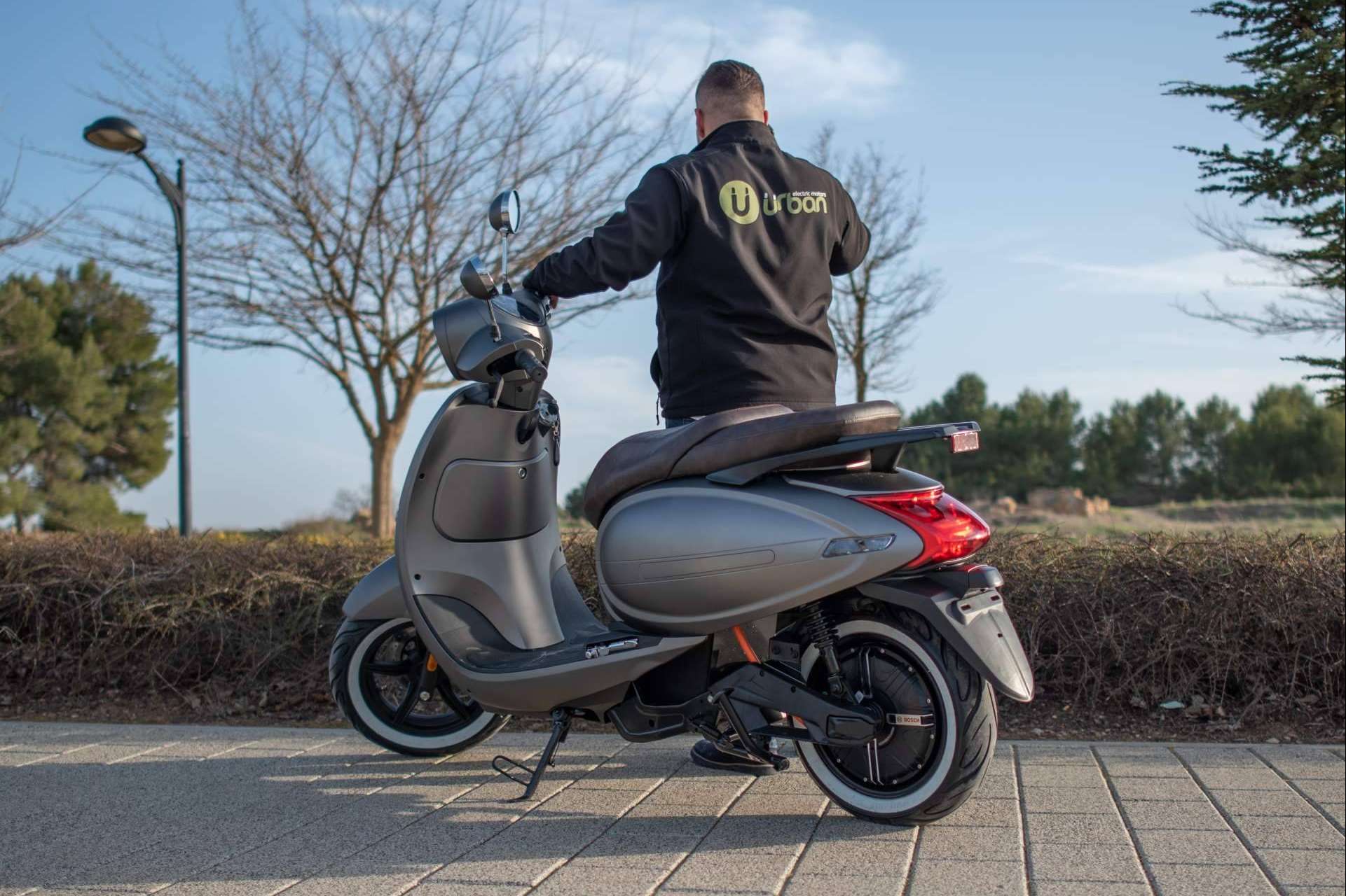 Probar la moto eléctrica de reparto más vendida de España los días 10, 11 y 12 de febrero en MotoAndalucia Sevilla