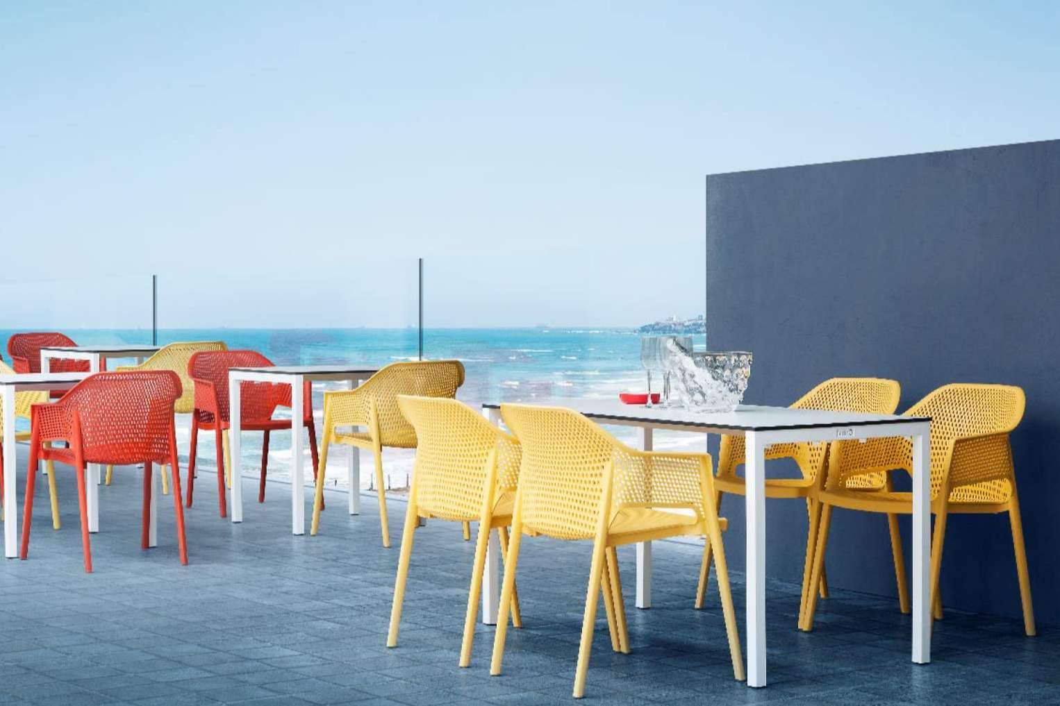 muebles-hosteleria.es dispone en su catálogo de sillas de hostelería