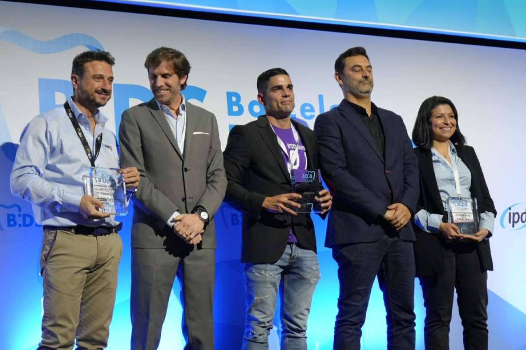 Lucatia y Cleardent ganan el premio a la start-up más innovadora por la creación de su metaverso odontológico CLEARDENT TOWER