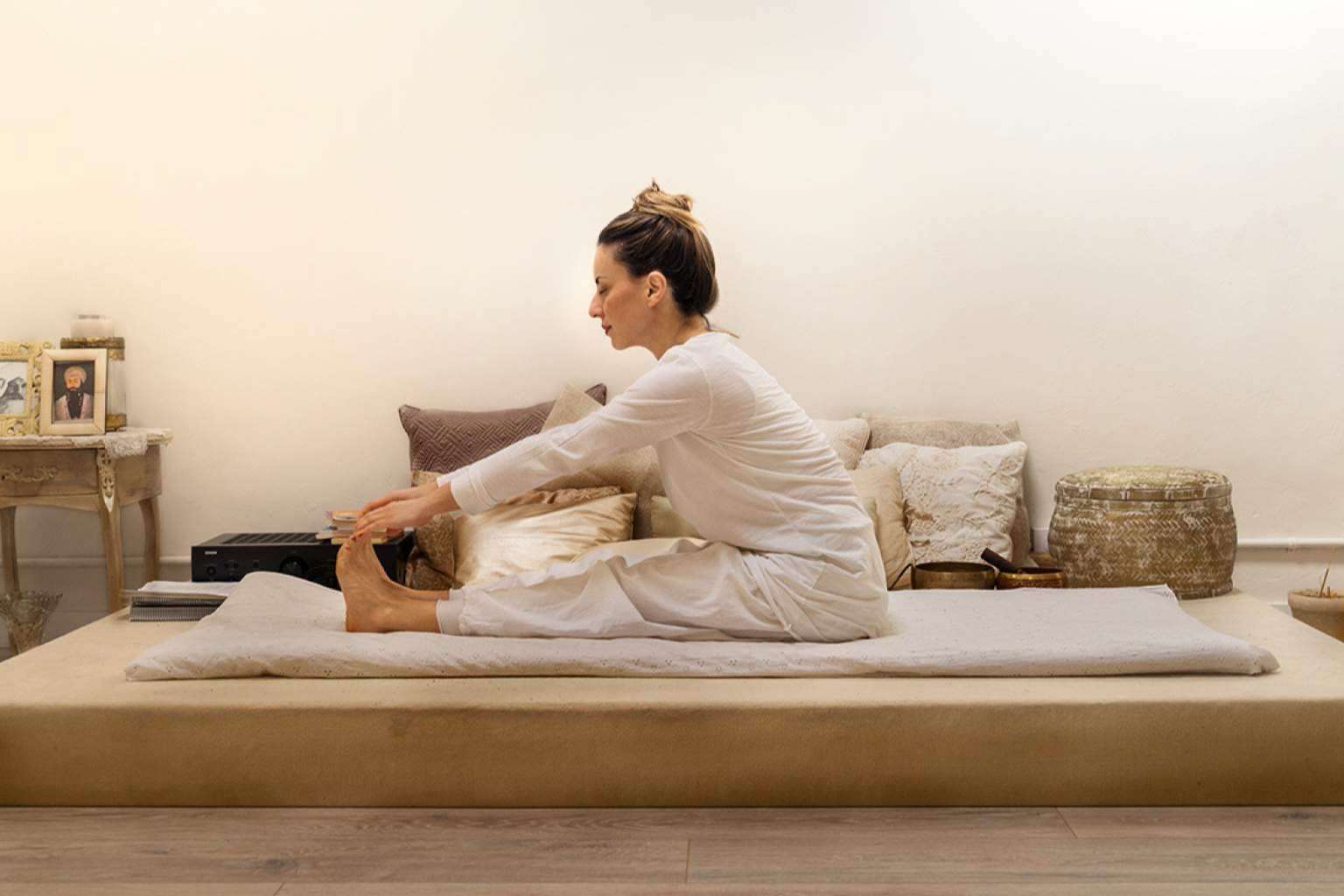 blanc yoga ofrece una formación de kundalini yoga para personas interesadas en profundizar en el camino del yoga o en ser profesores