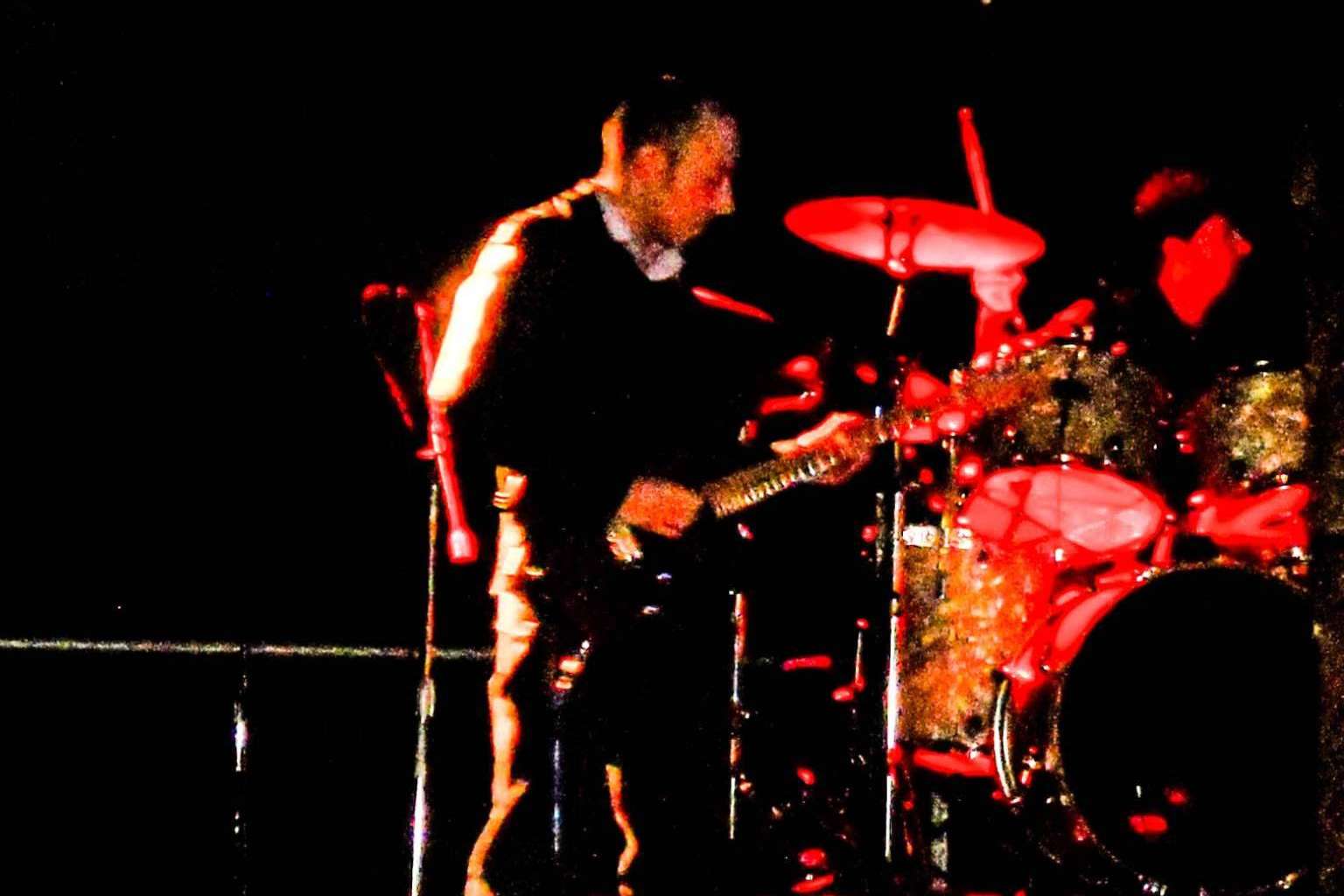 Eddie Lover vuelve a los escenarios