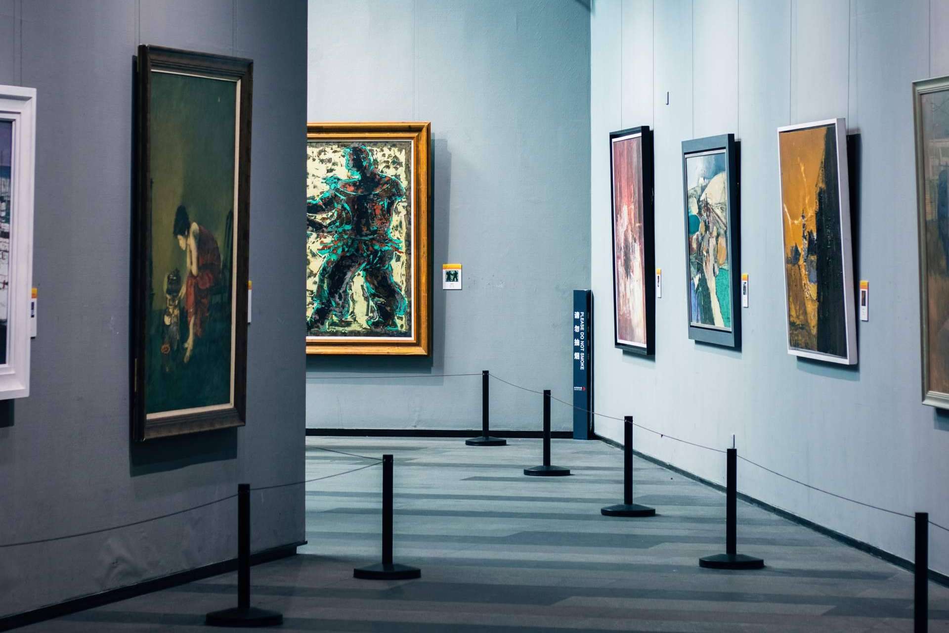 Decidir de forma correcta, ¿invertir en arte blue-chip o en arte emergente?