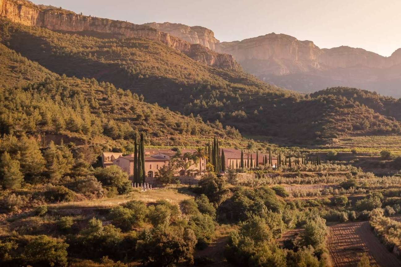 Escapadas románticas en el Hotel Terra Dominicata para desconectar de la rutina y reencontrarse con la naturaleza, la gastronomía y el vino