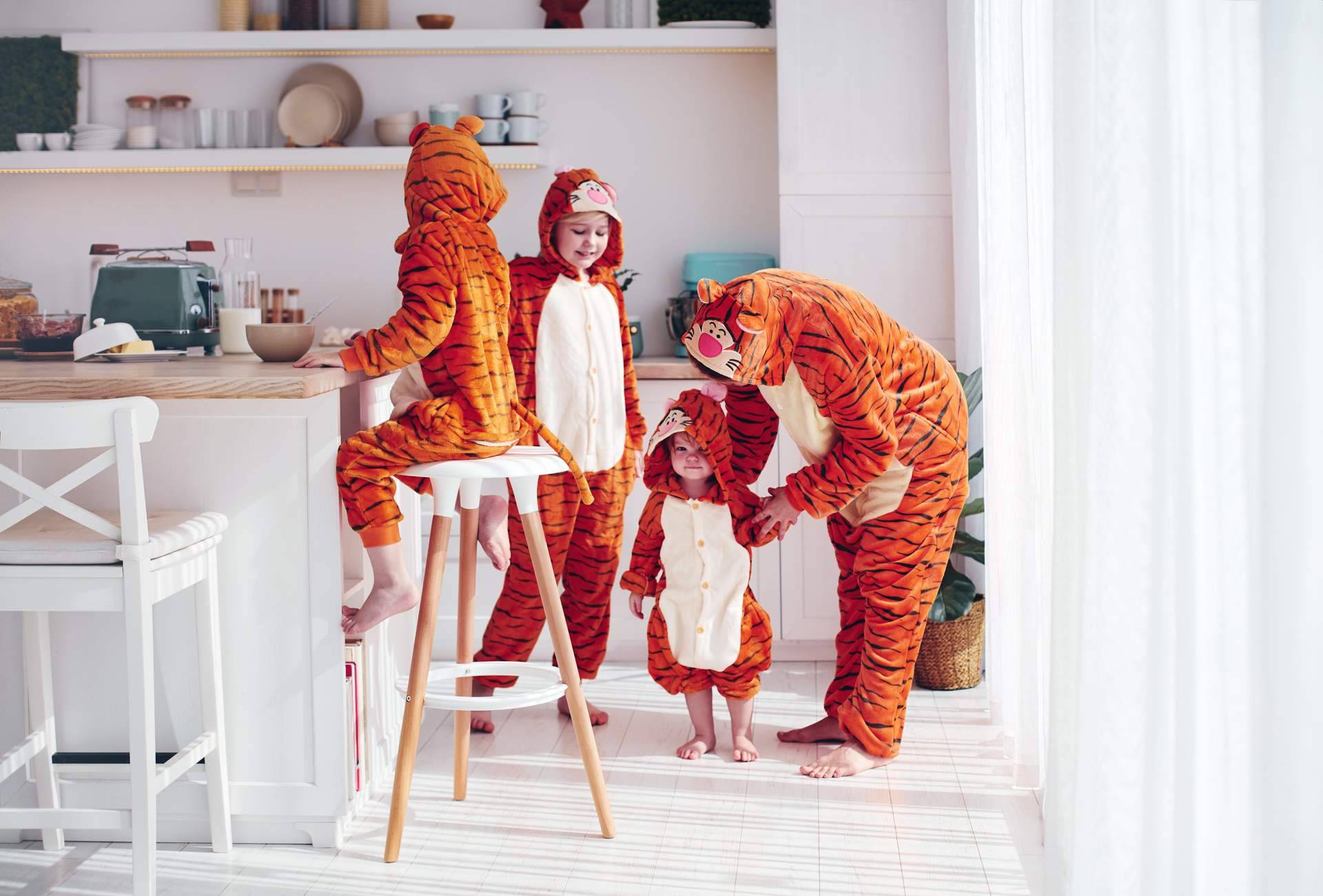 Los múltiples usos de los pijamas Kigurumis con Kigurumi-pijama
