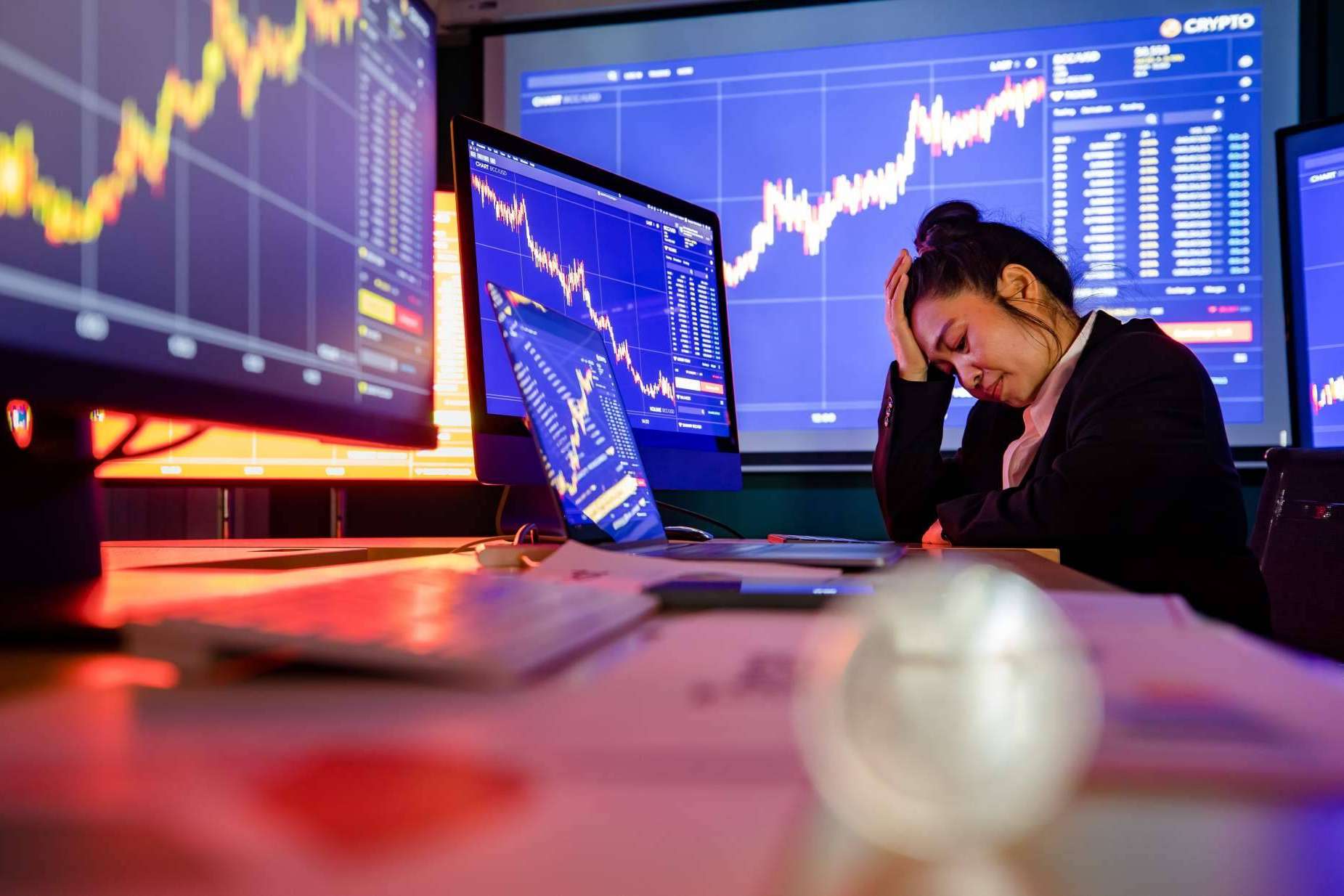 Aprender de psicología en el trading, los beneficios de mantener una actitud ecuánime