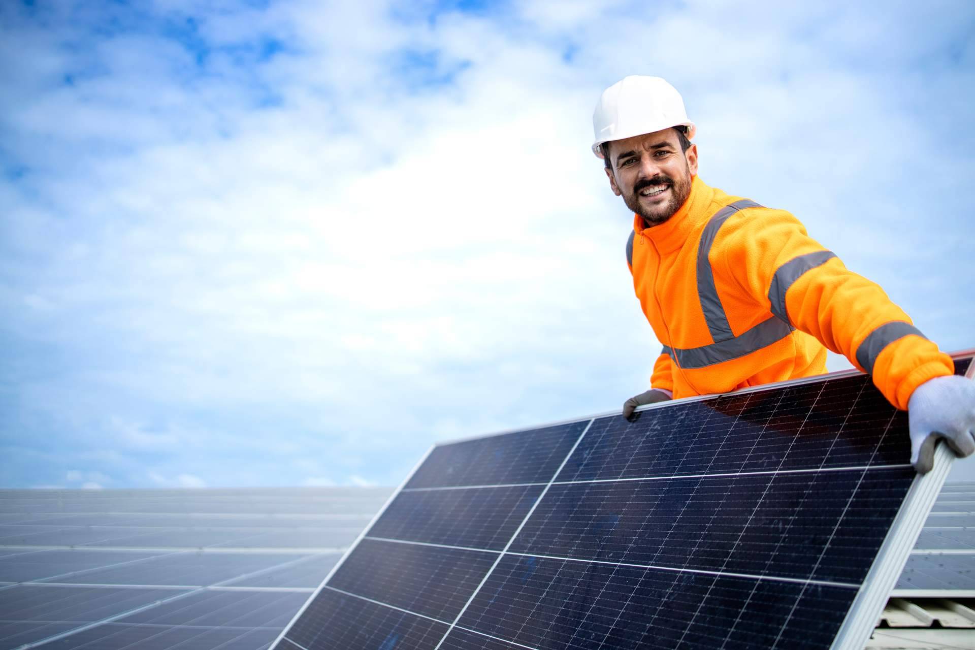 Solar Tres60 ofrece instalación de placas solares en viviendas unifamiliares