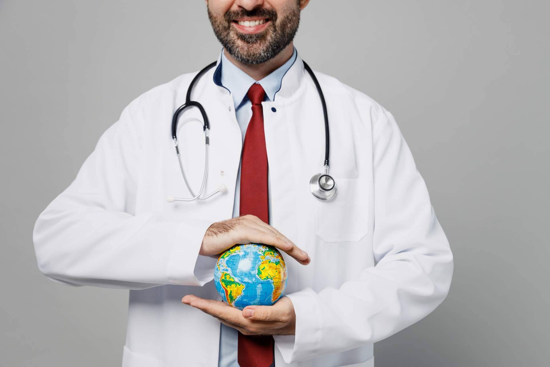 Coverontrip explica por qué contratar un seguro de salud para estudiantes internacionales en España