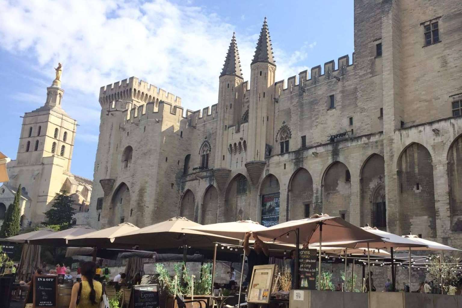 Acudir a una experiencia gastronómica inmersiva, ecológicamente respetuosa y sostenible en la región de Provenza