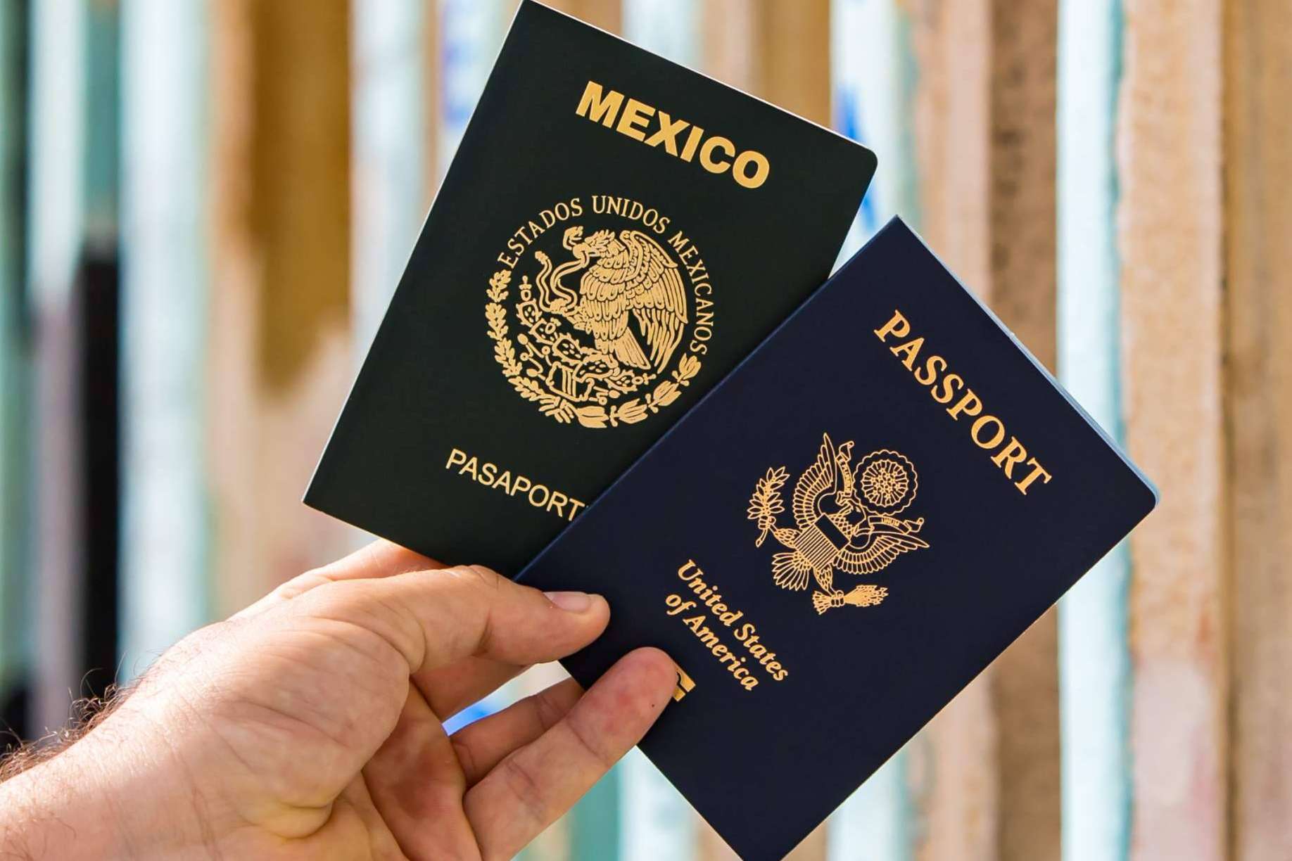 Obtener la nacionalidad mexicana con los servicios de Doble Nacionalidad Express