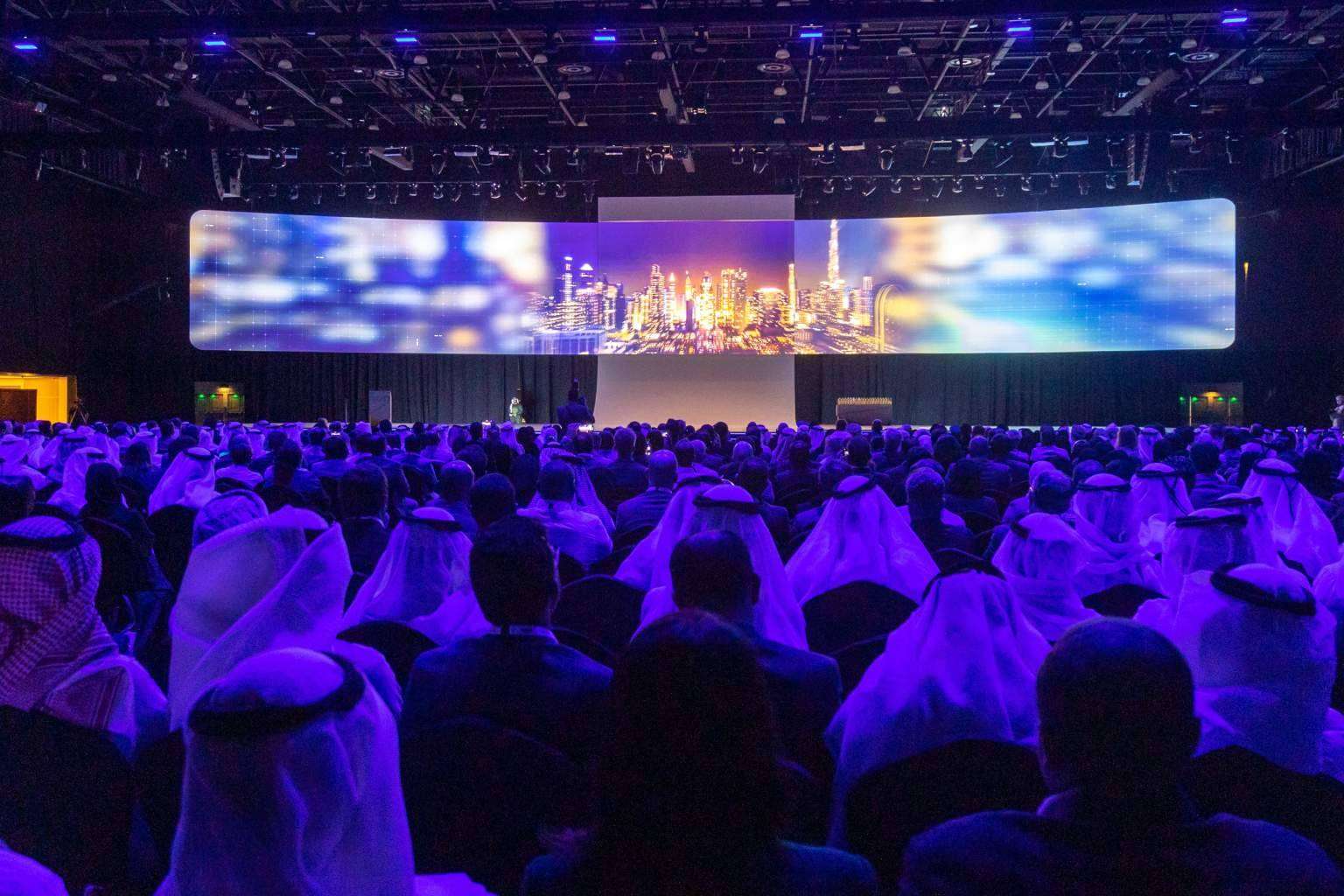 Carlos Pampliega explica la experiencia de Leapman en el Dubai International Project Management Forum