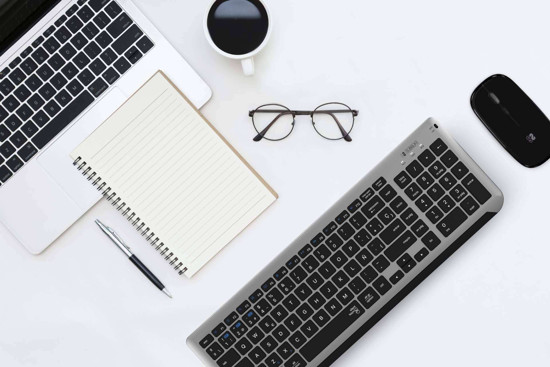 Tecnología dual para teclados y ratones de la mano de SUBBLIM