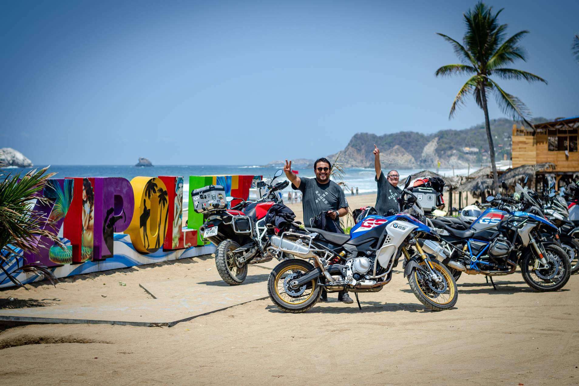 Las ventajas y diferencias de realizar rutas en moto, con Motorbeach Adventures