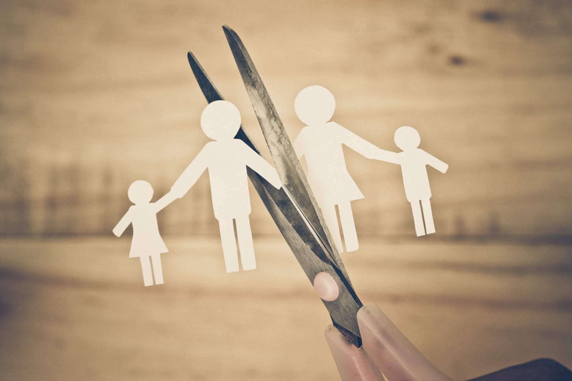 ¿Qué beneficios aporta contar con respaldo psicológico tras una decepción de pareja?