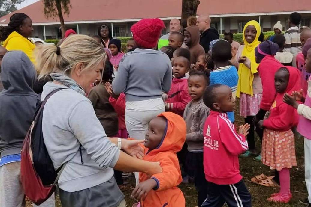 Cooperatour explica dónde aplicar para hacer un voluntariado en África