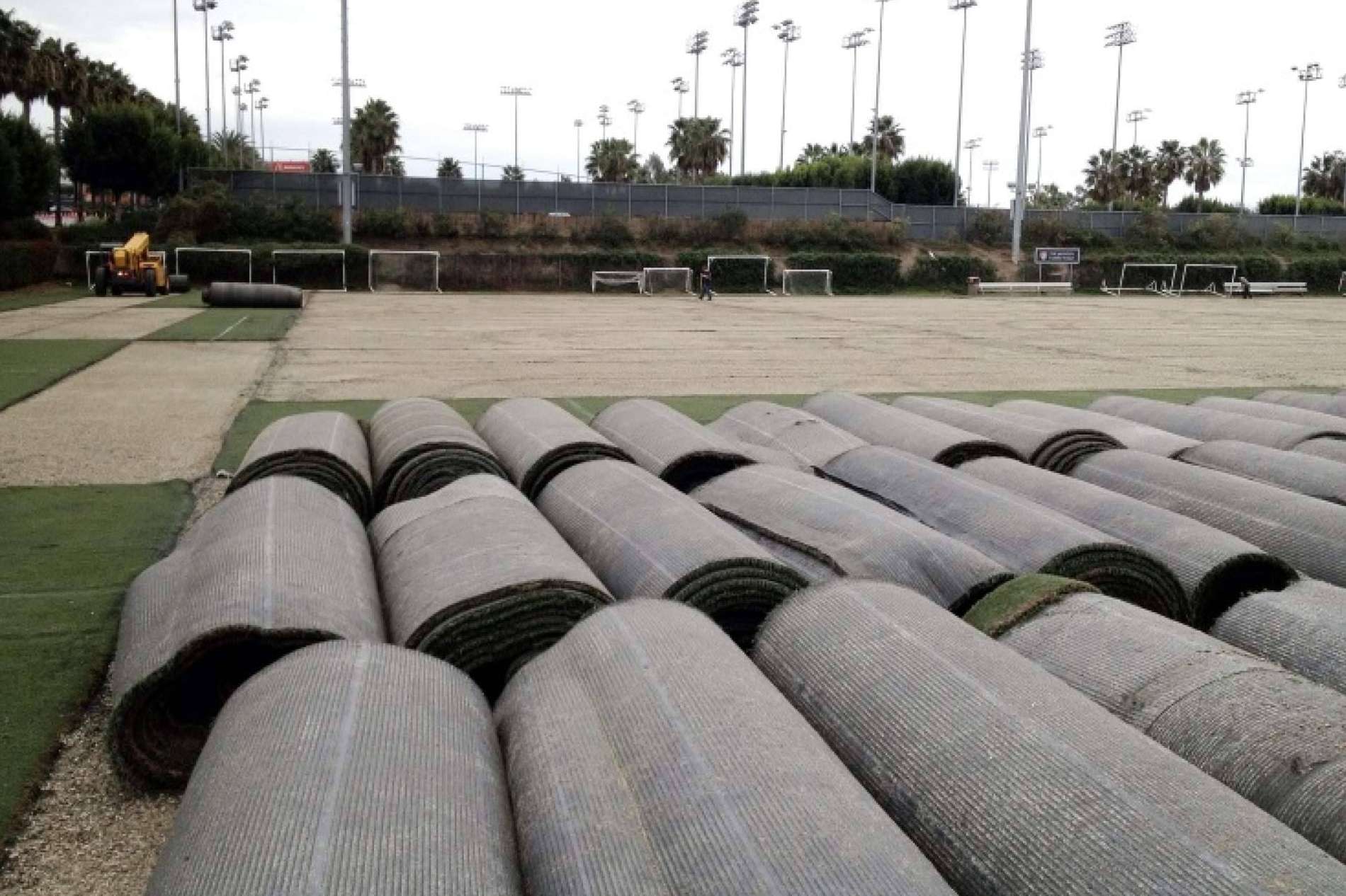 Césped reciclado fútbol una tendencia de mercado en alza, para la instalación de jardines,  residenciales y actividades de ocio