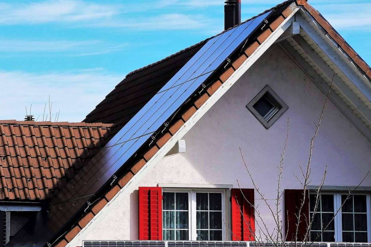 Alquiler solar, la manera más sencilla de instalar paneles solares sin inversión inicial