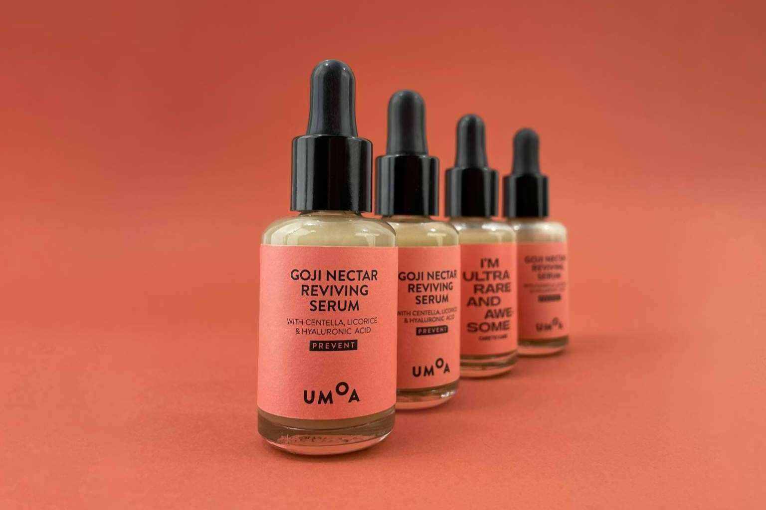 Uno de los productos más icónicos de la marca UMOA, el sérum facial Goji Néctar Reviving Serum