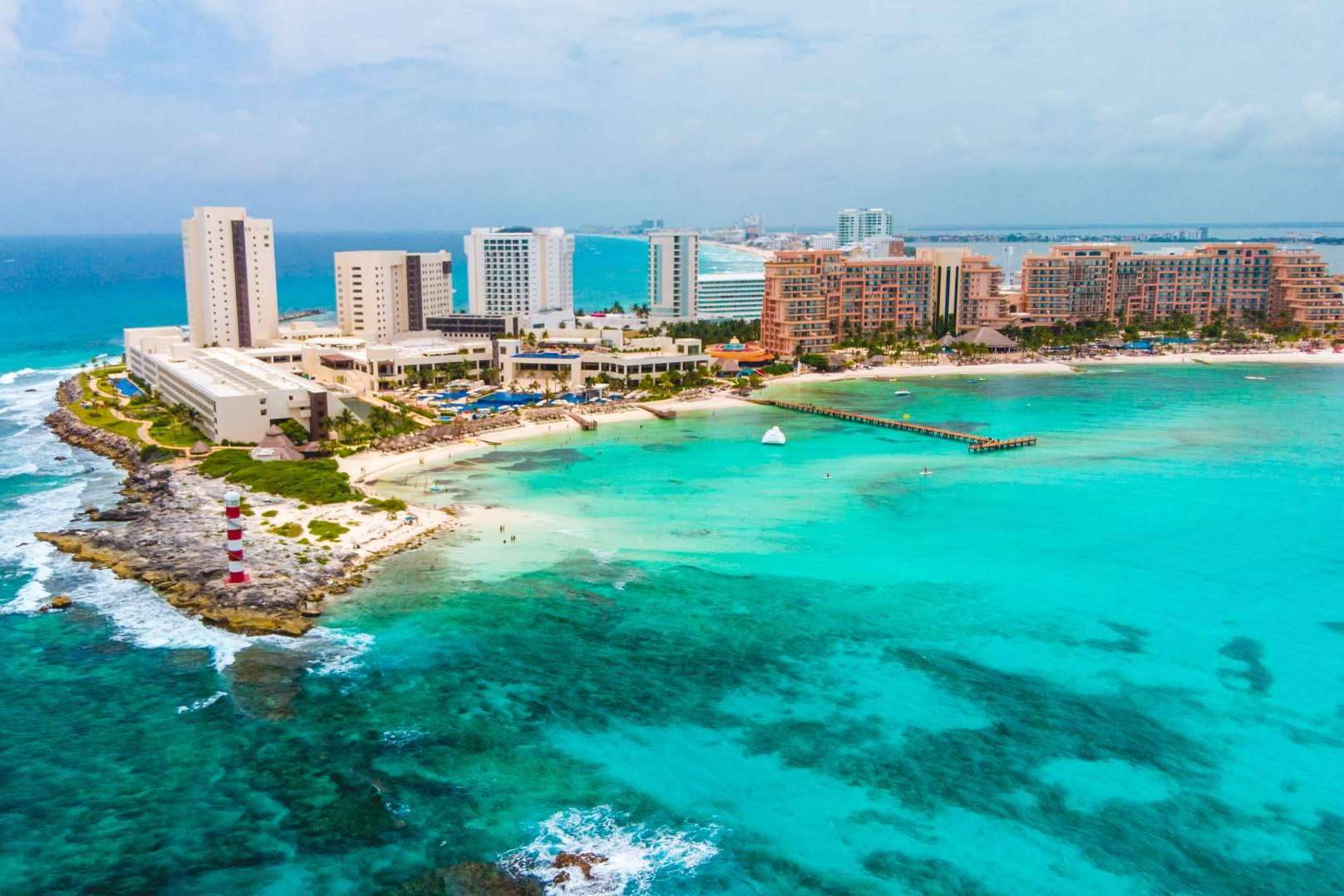 Vacaciones románticas o luna de miel en un hotel todo incluido en Cancún