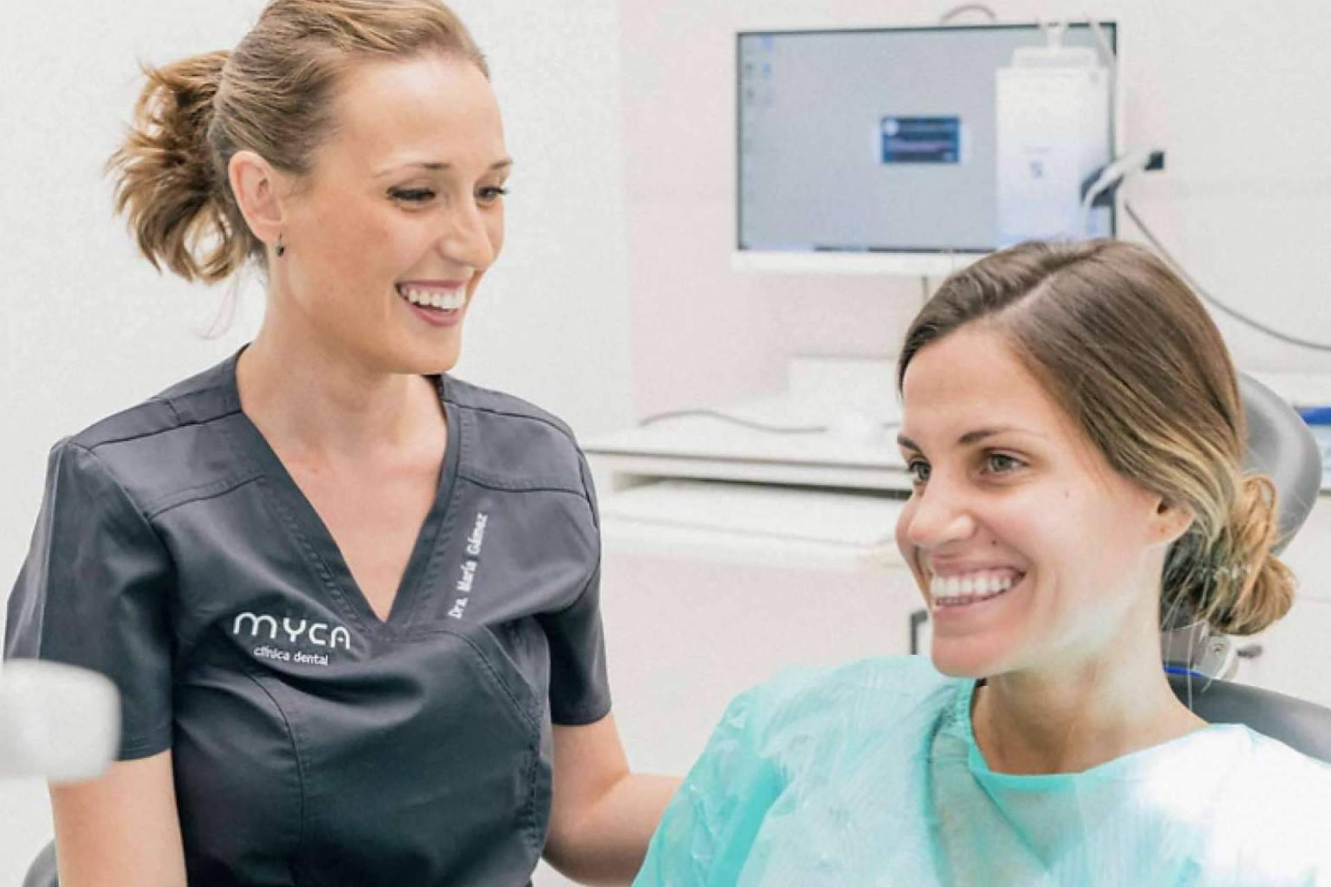 Recuperar la sonrisa con los tratamientos dentales de MYCA Clínica Dental