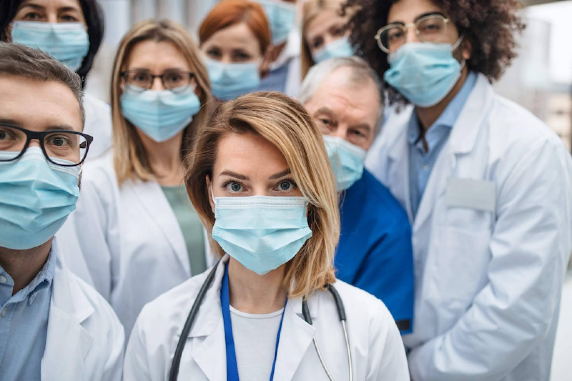 FeliciDoc, las implicaciones en la vida laboral y personal de ser médico como la salud mental