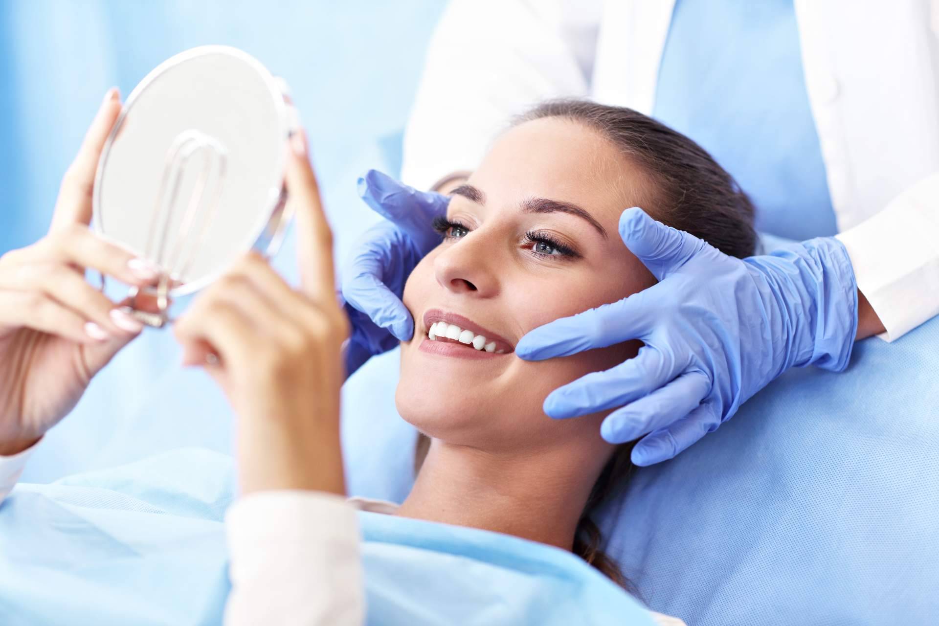 Curetaje dental. Los motivos por los que es importante prestar atención a la salud de las encías