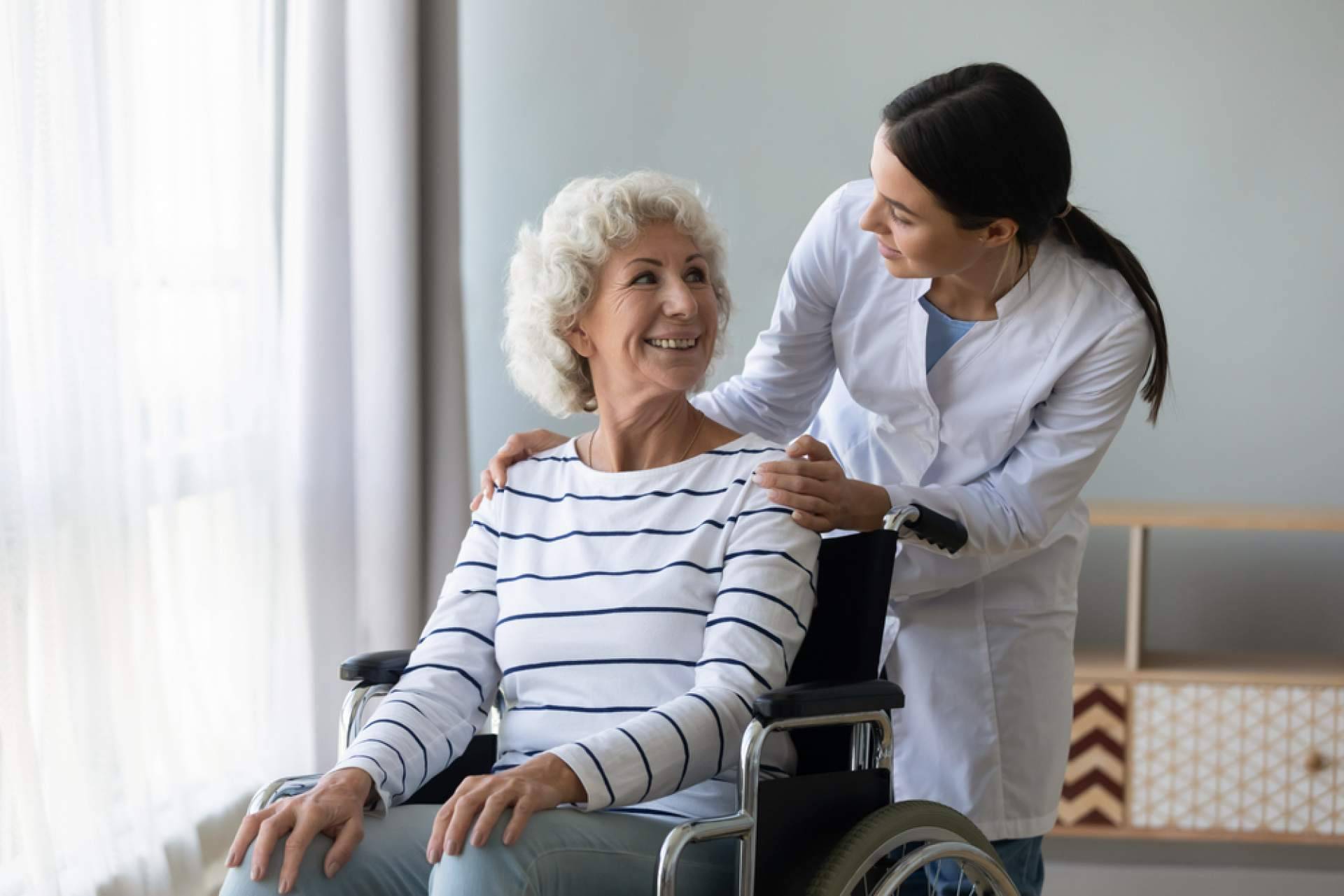 Cómo llevar a cabo el traspaso o compraventa de residencias geriátricas