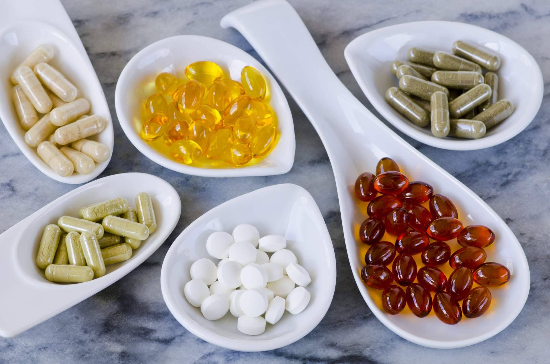 ¿Qué son y para qué sirven los multivitamínicos de herbolario de HerbaClock.com?