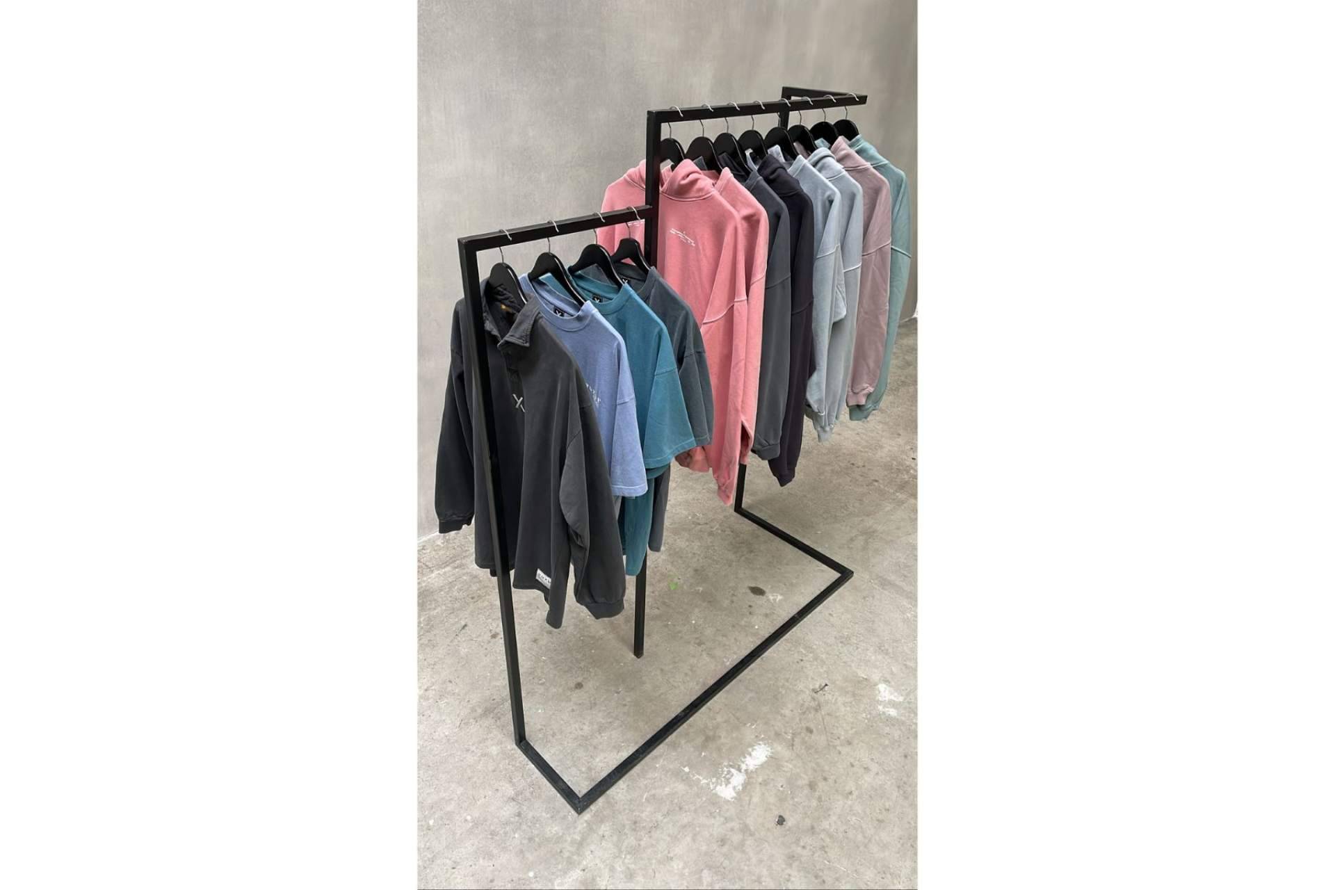 La firma de moda Yuxus celebra su 5º aniversario con millones de facturación