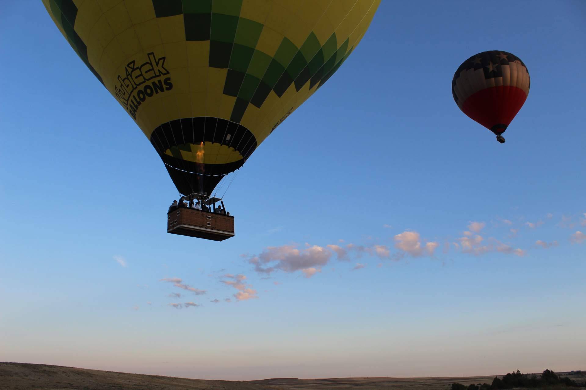 Paseo en globo aerostático en Segovia con la compañía EoloFly