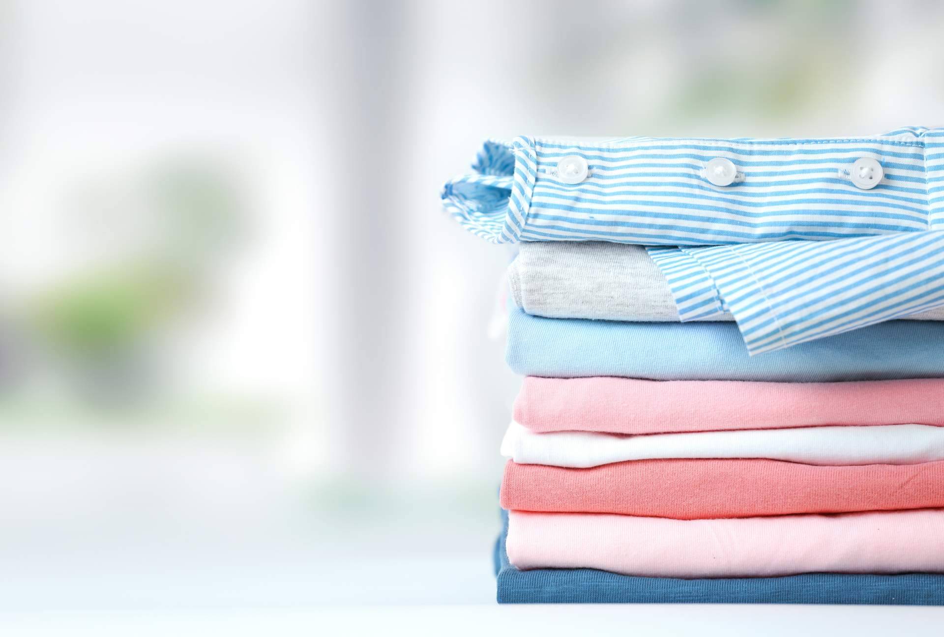 Washrocks y su servicio para sacar manchas de tinta seca en ropa de color