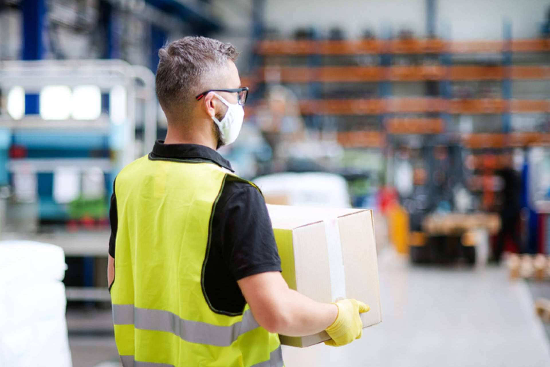 ¿En qué consiste el fulfillment center y cuál es su relevancia en el e-commerce?